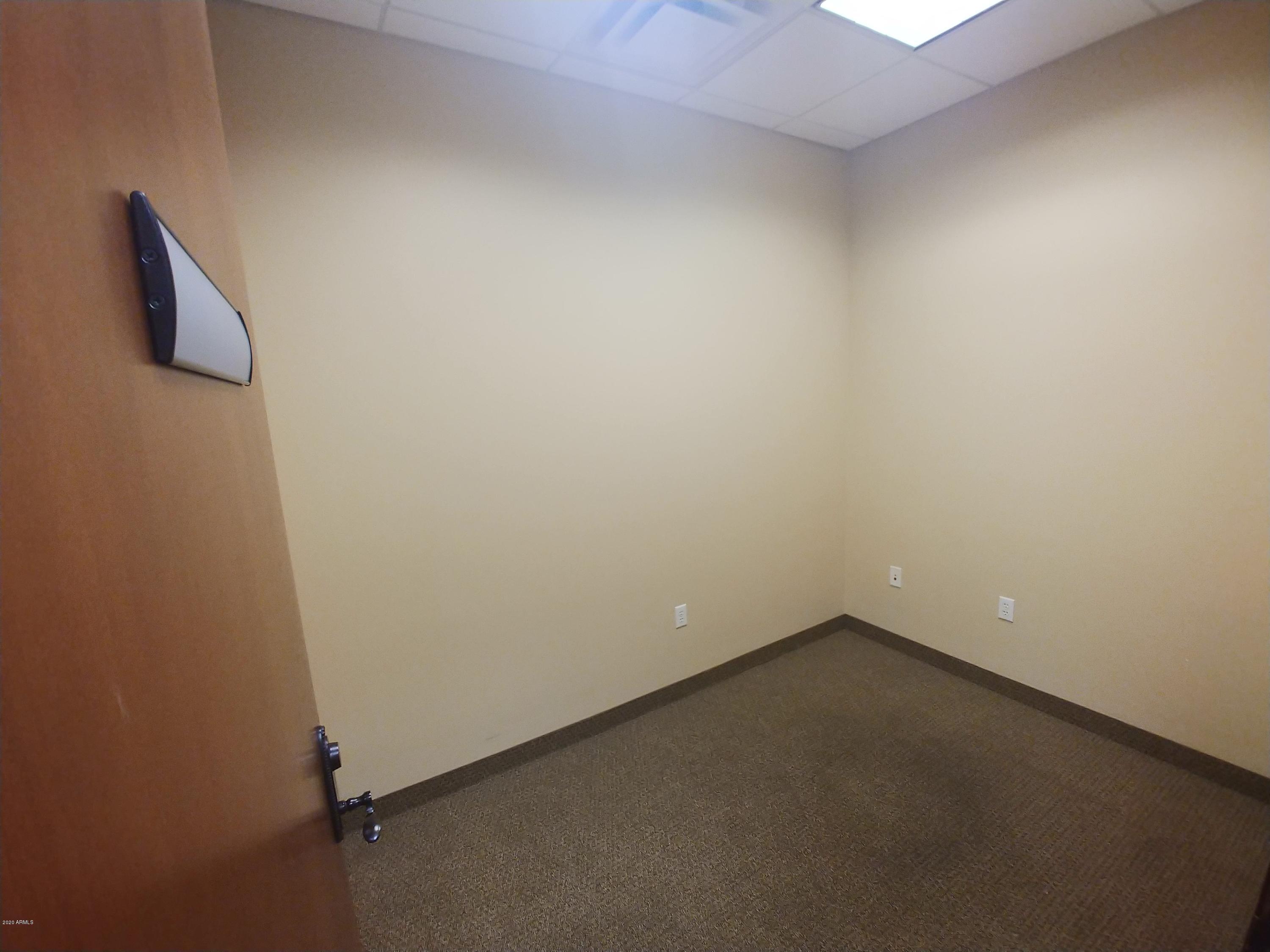 1425 S HIGLEY Road, 103