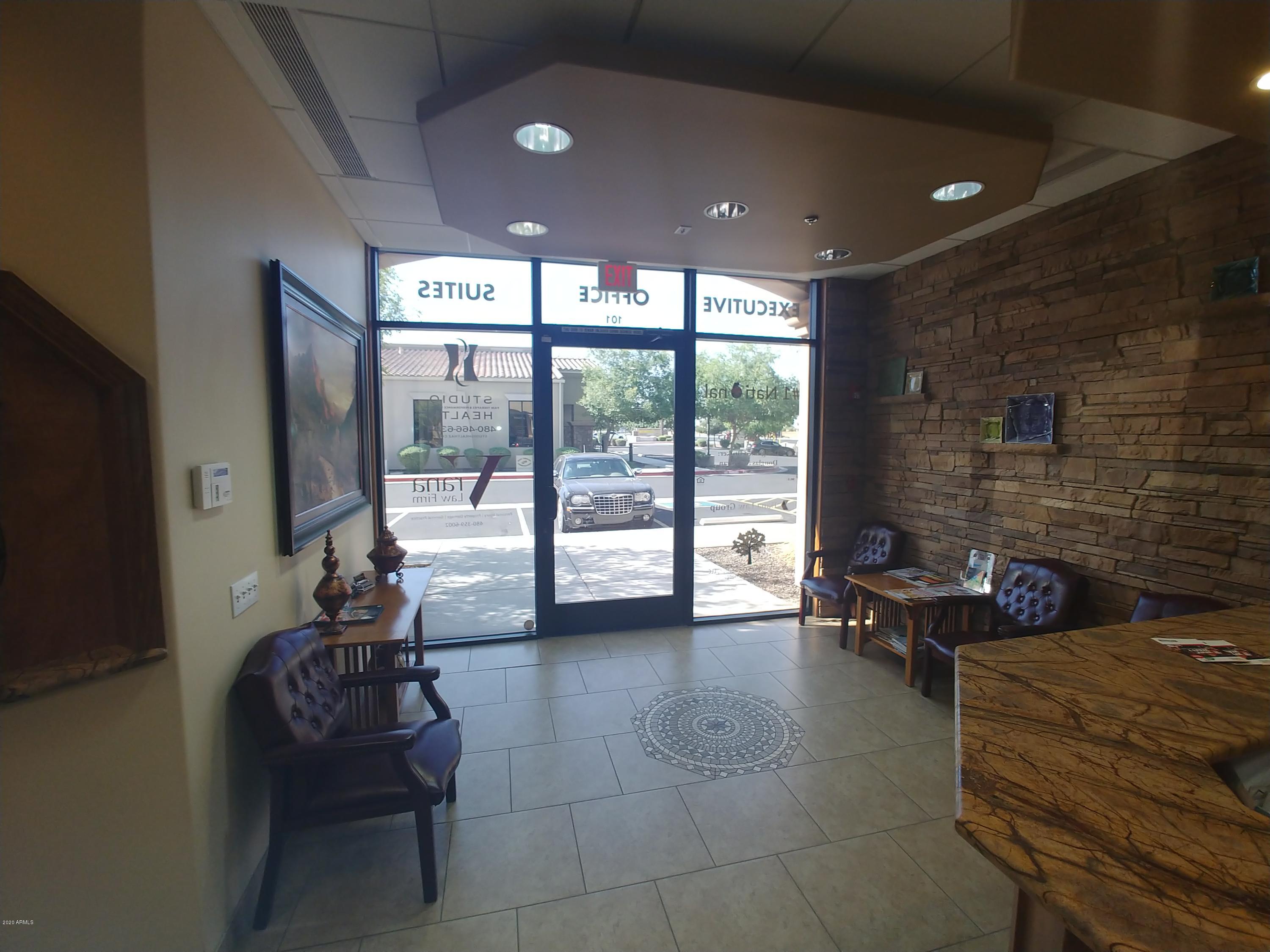1425 S HIGLEY Road, 103