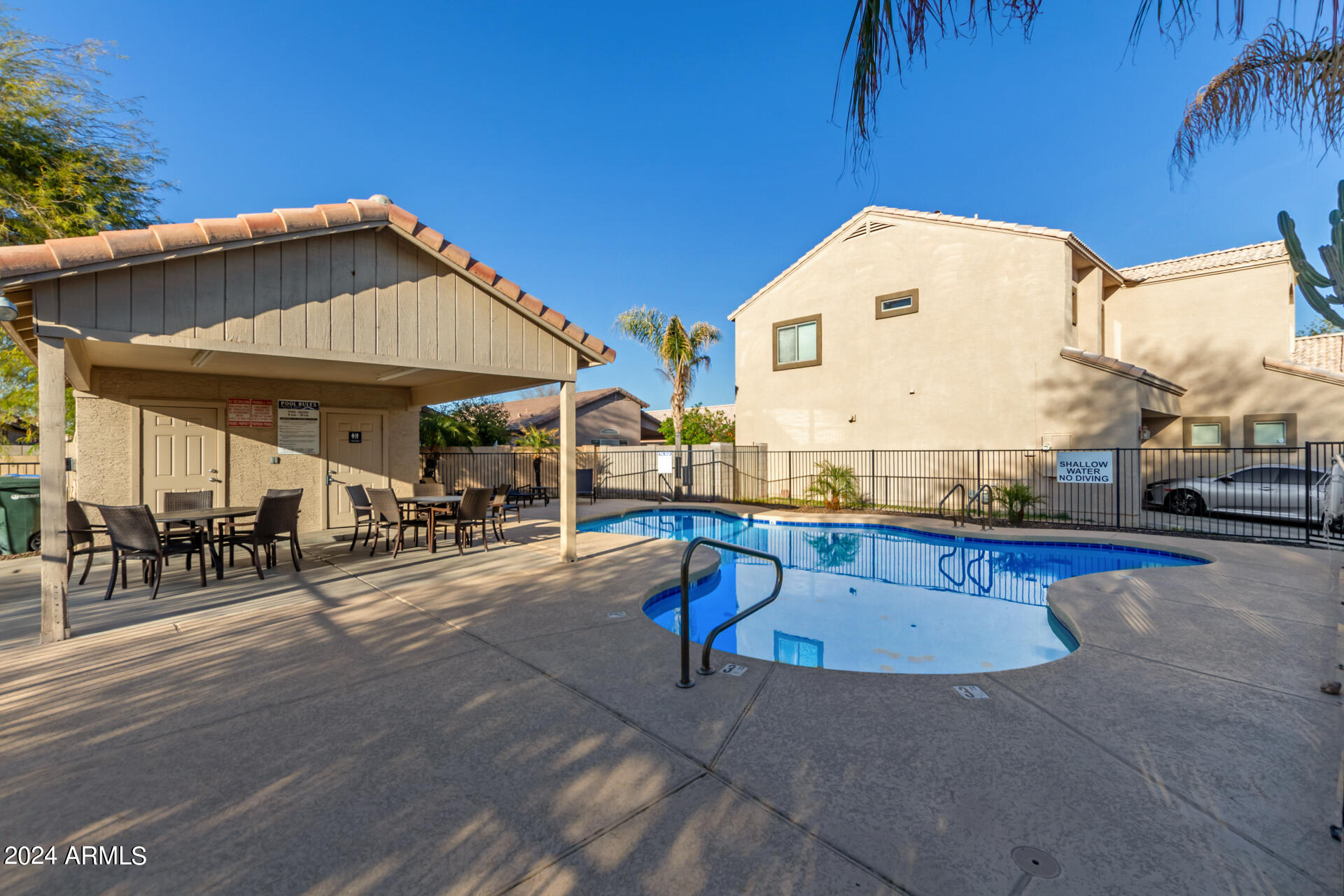 2730 E SCHILIRO Circle