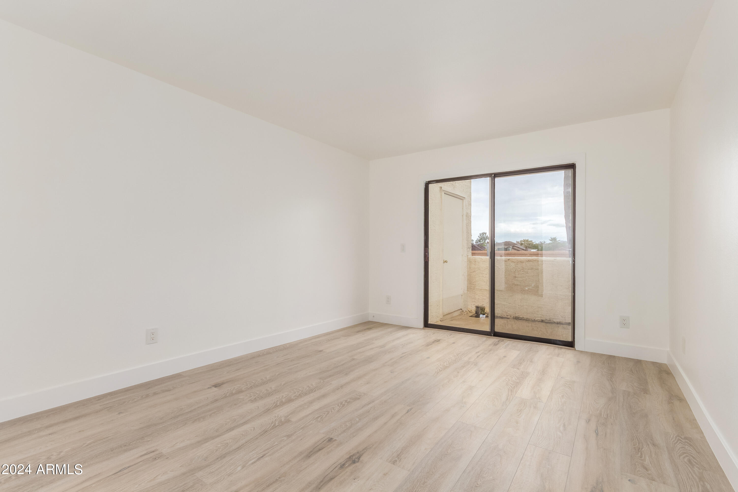 751 E LOLA Drive