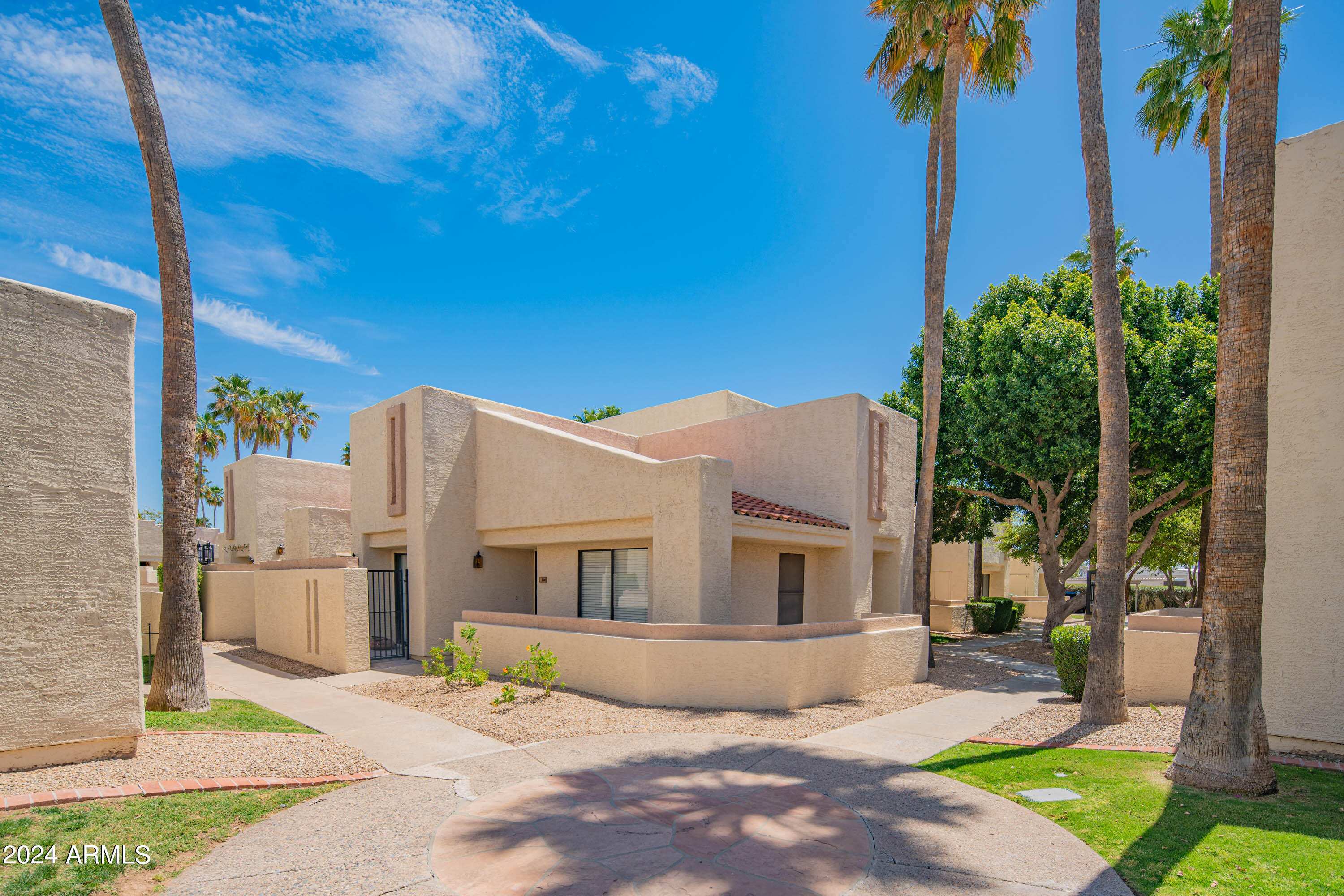 751 E LOLA Drive