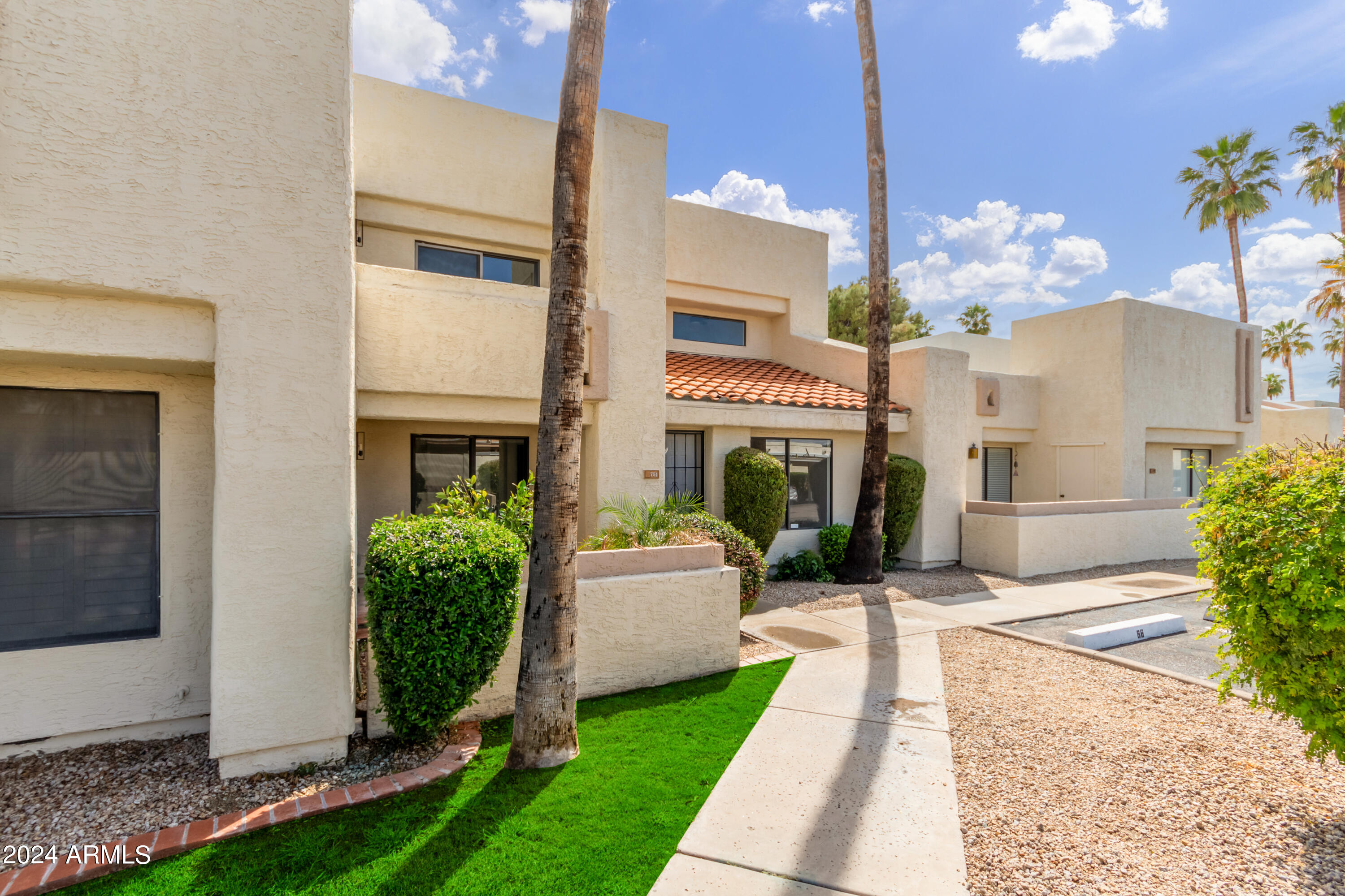 751 E LOLA Drive