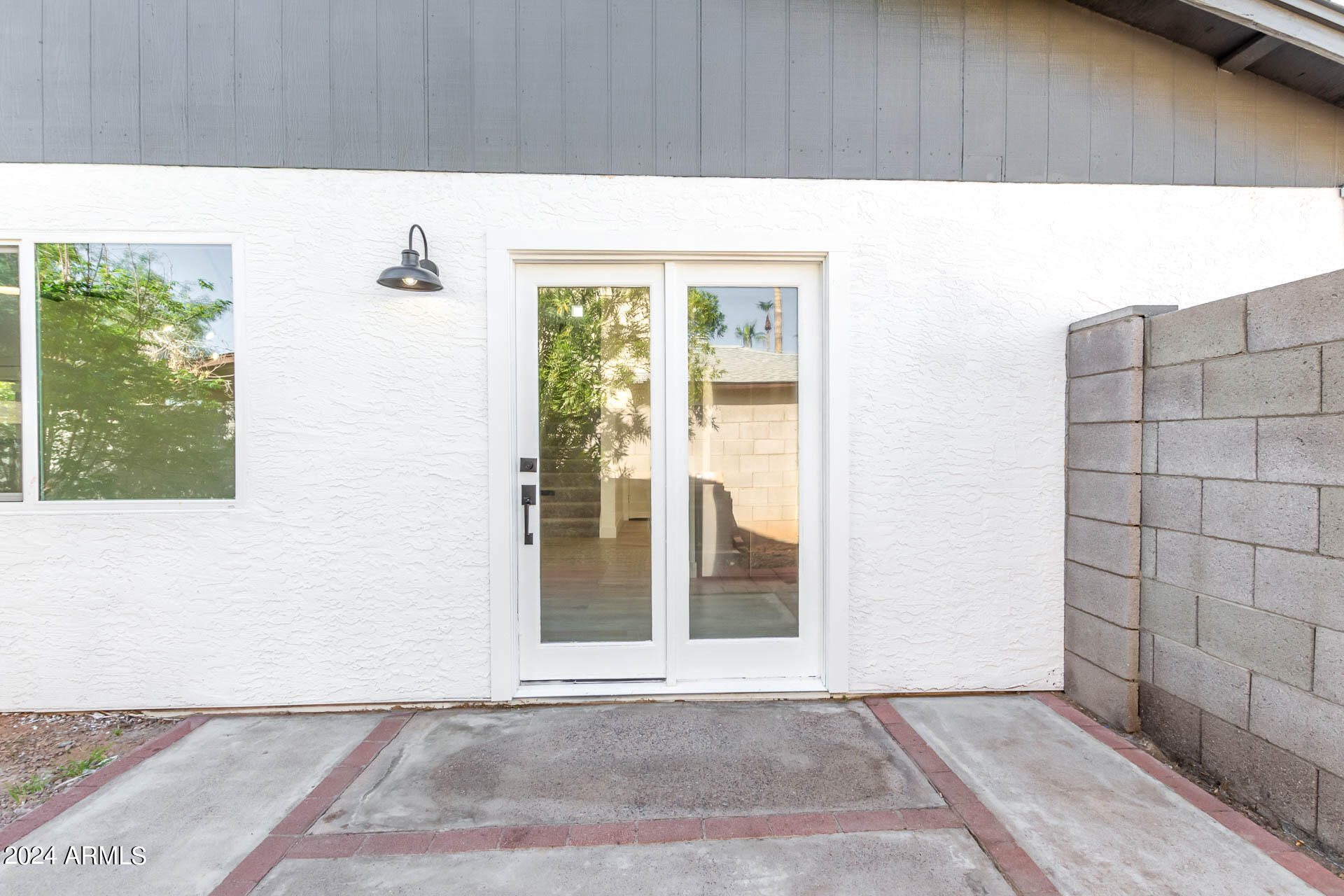 1719 W MCNAIR Street