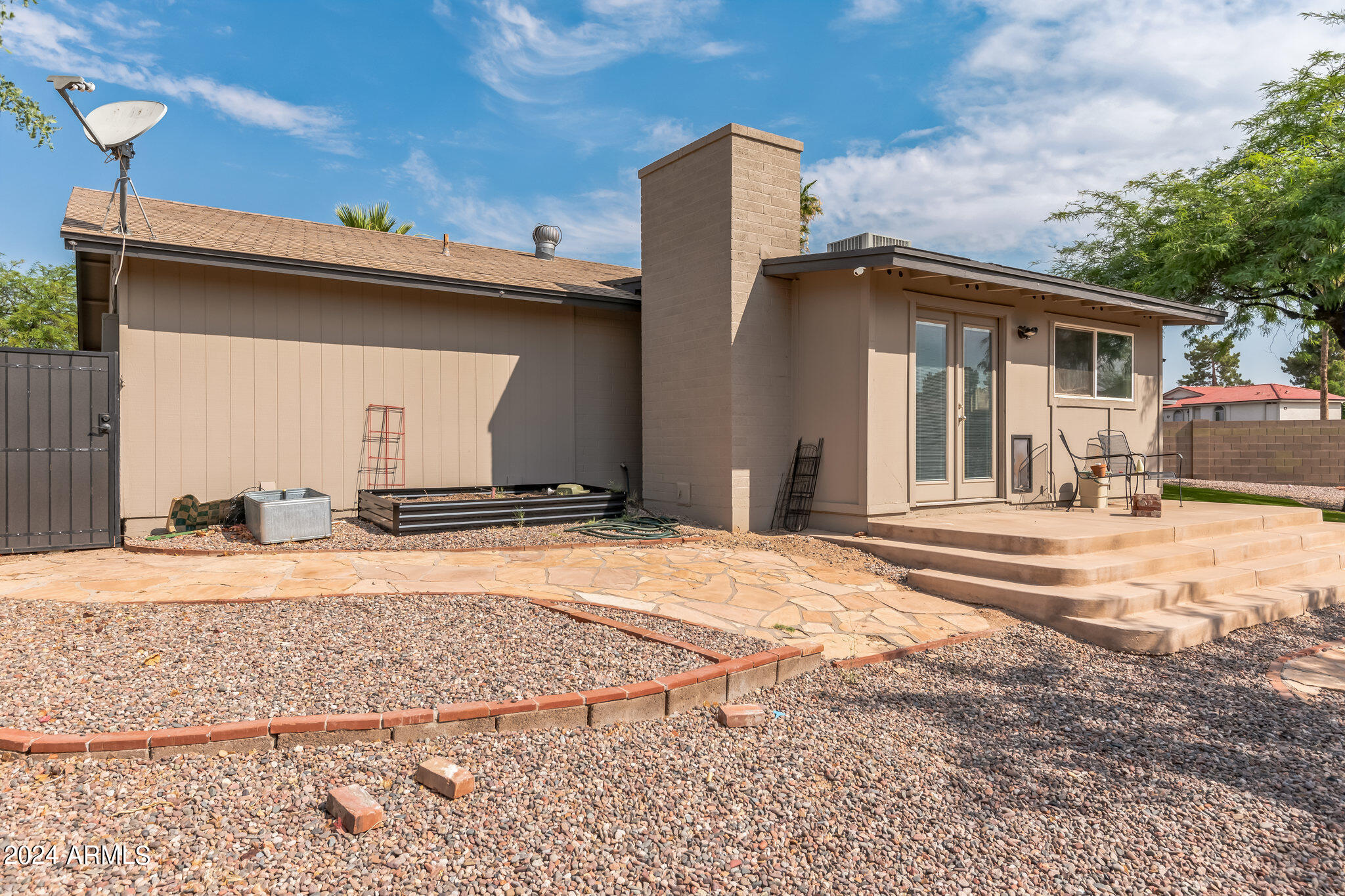 10621 S 46TH Street