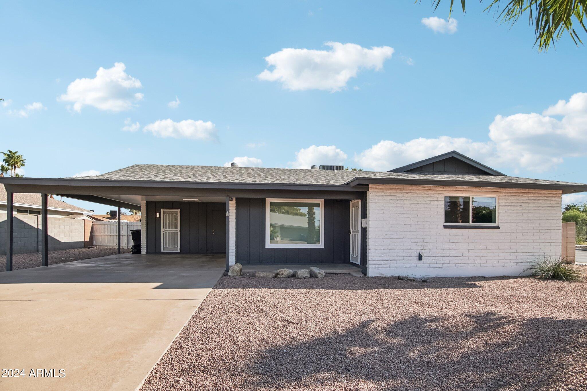 2357 W CONCHO Avenue