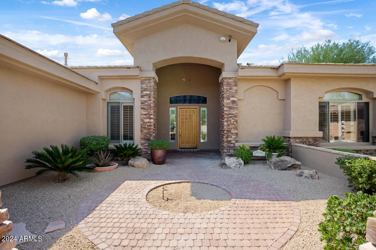 25628 N MOON BLOSSUM Lane