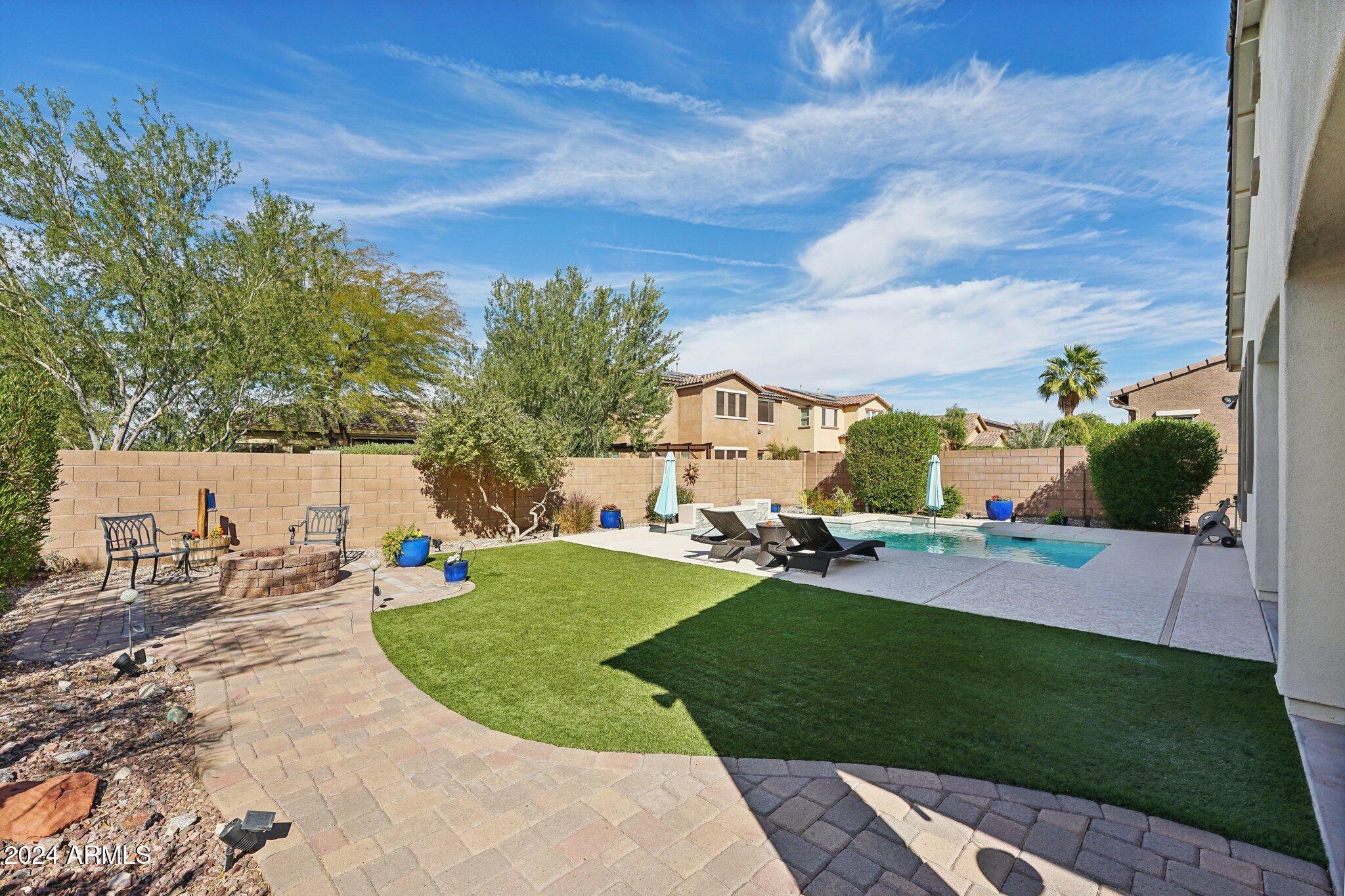 17988 W JOJOBA Road