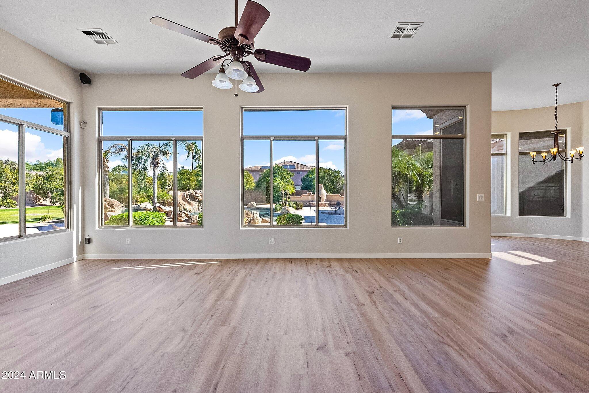3454 E INGLEWOOD Circle