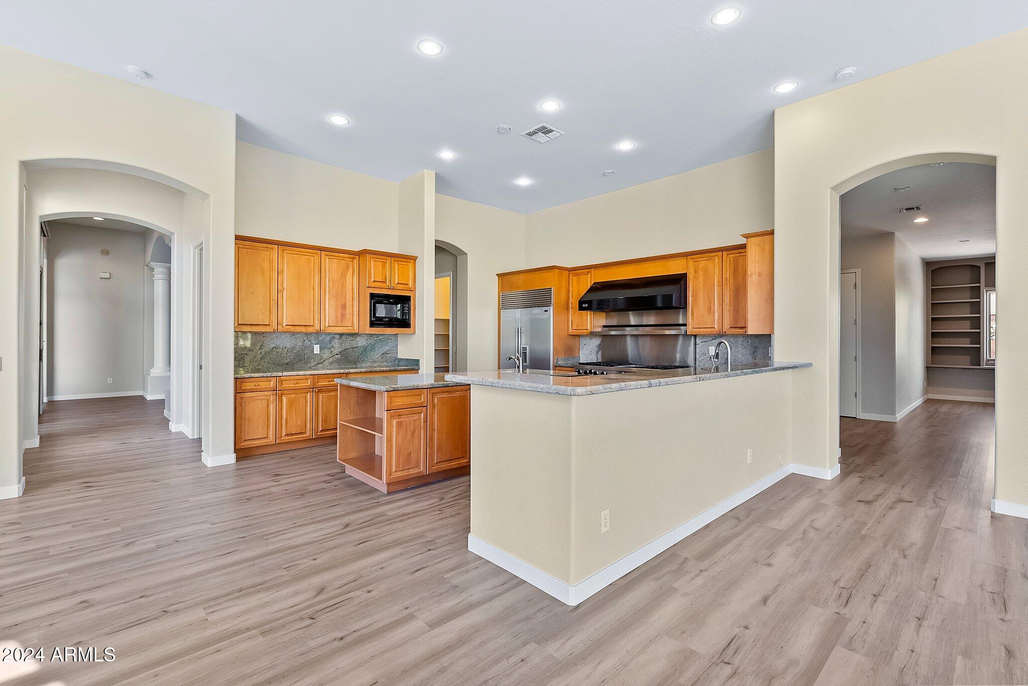 3454 E INGLEWOOD Circle
