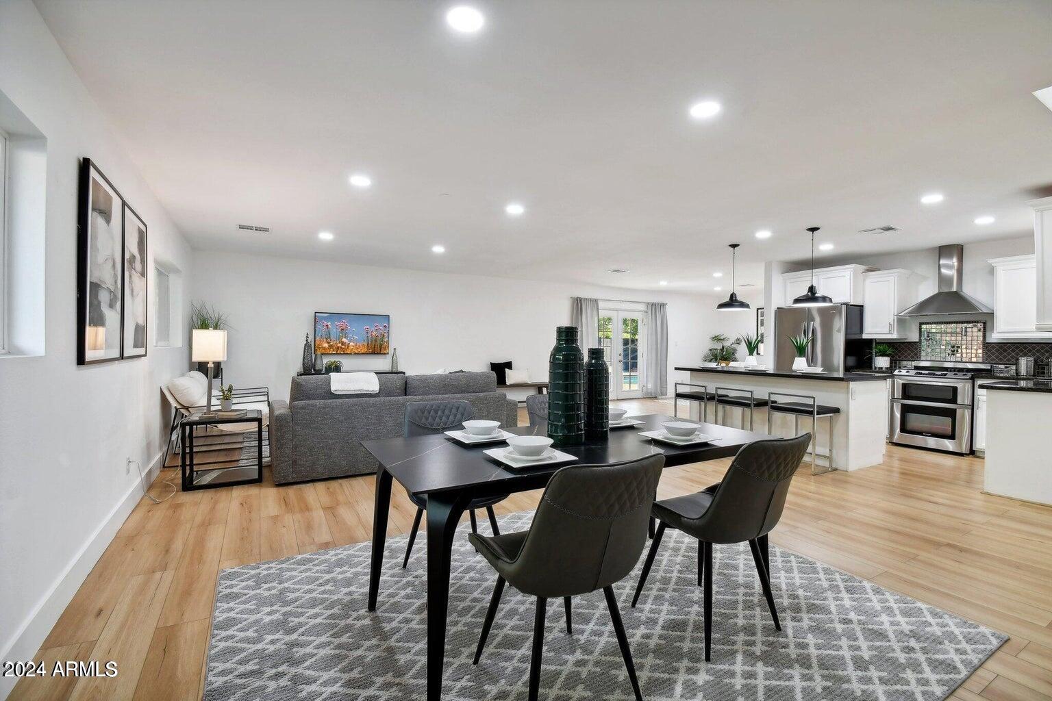 8313 E RANCHO VISTA Drive