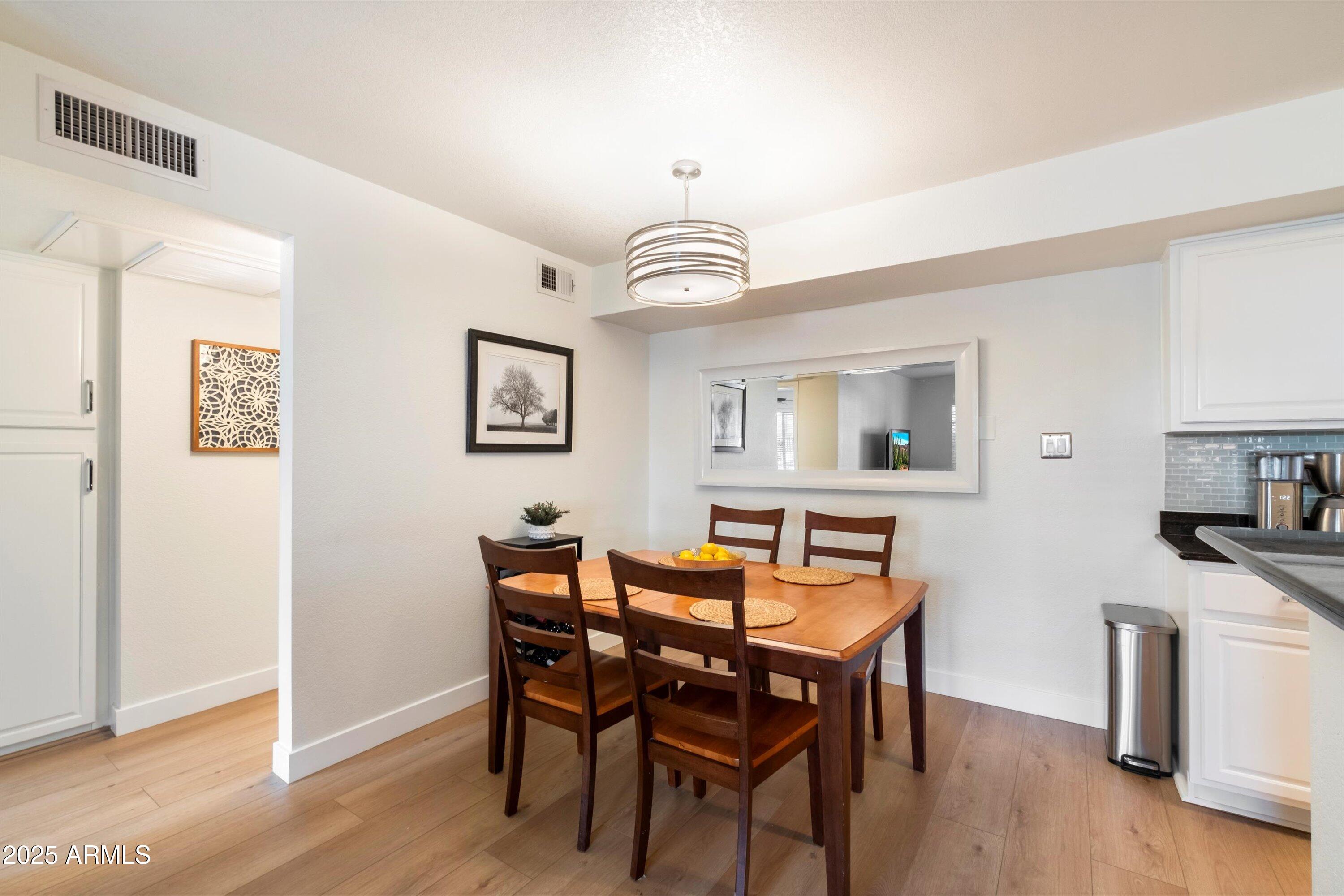 5995 N 78TH Street, 1015