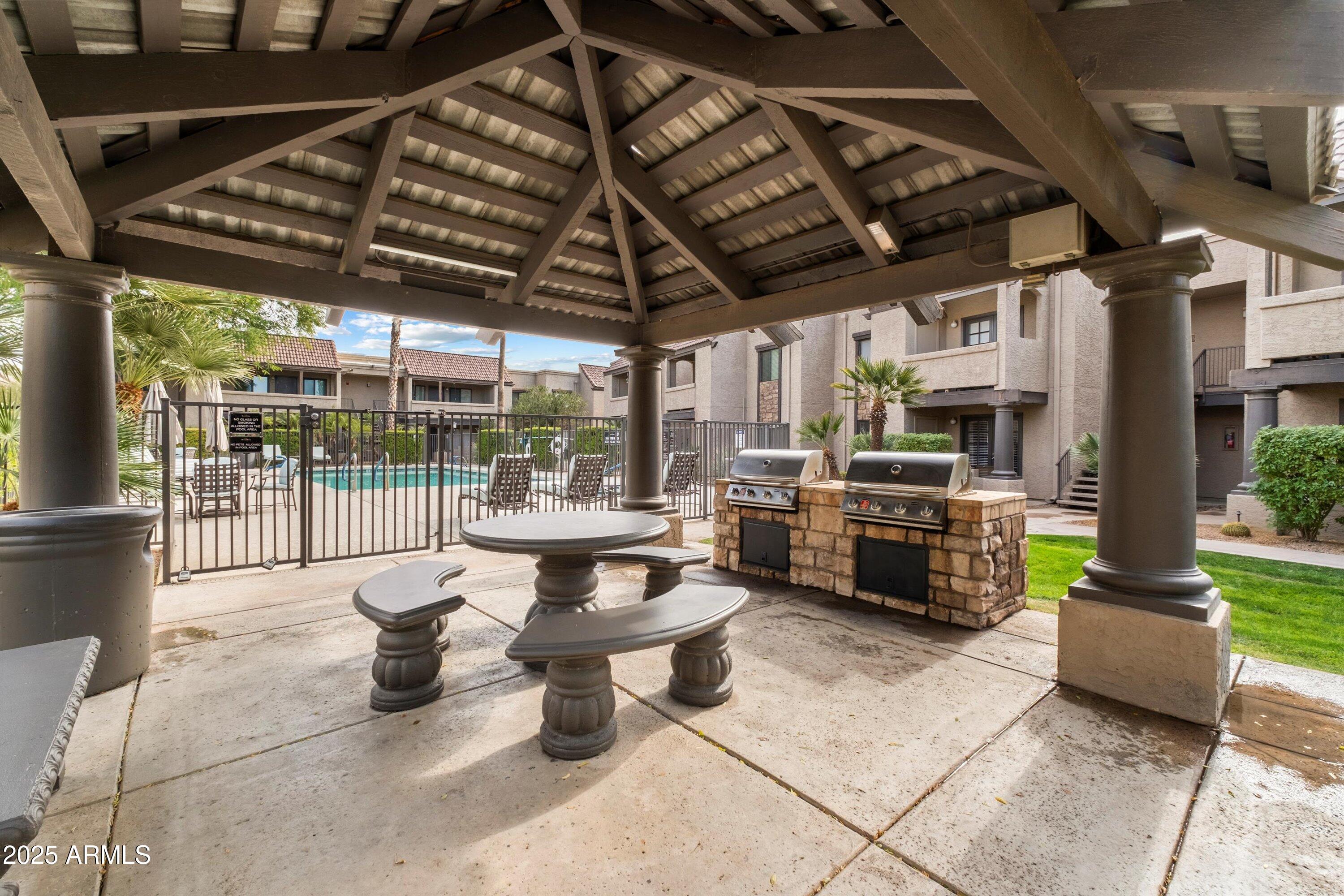 5995 N 78TH Street, 1015