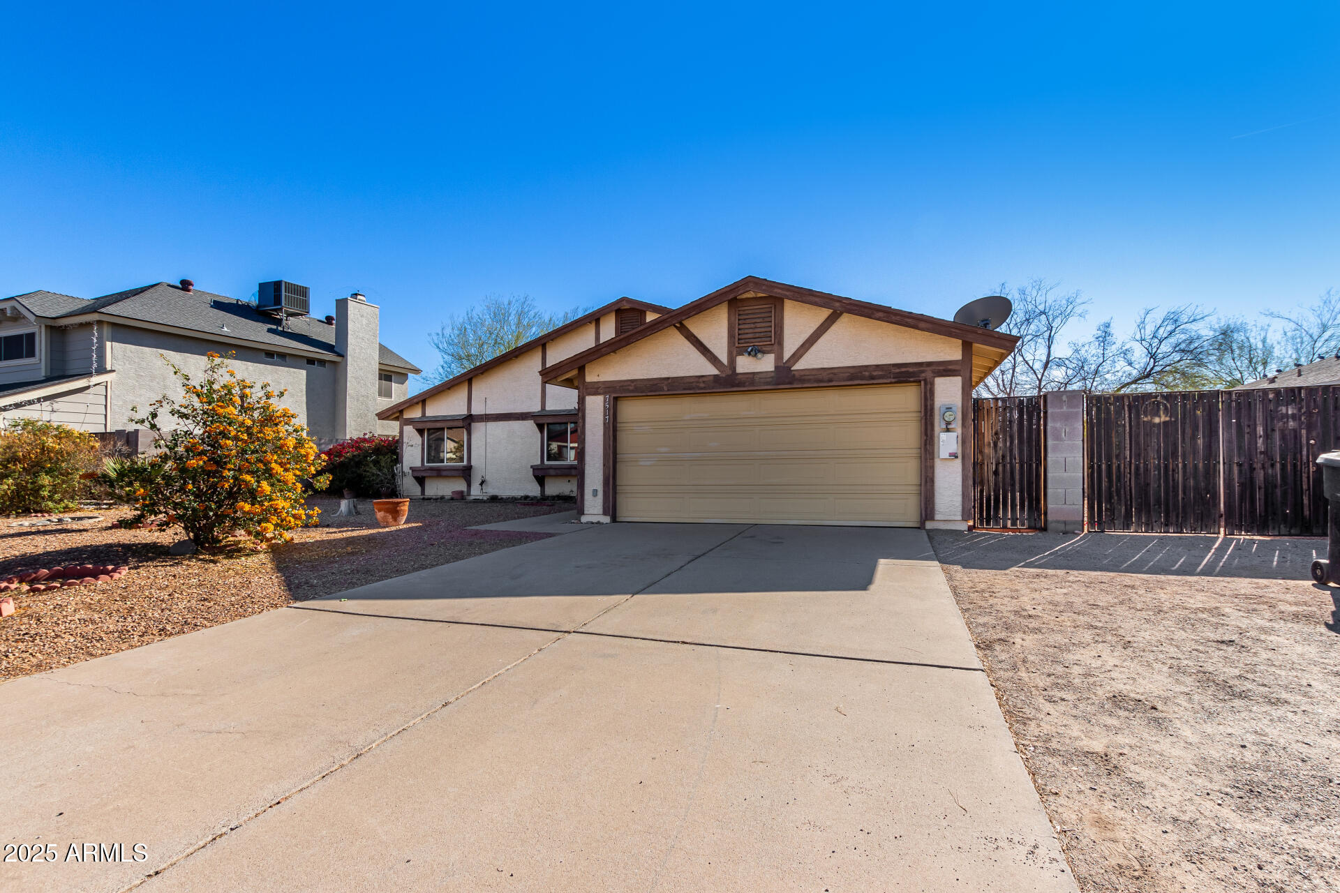 7517 W Desert Cove Avenue