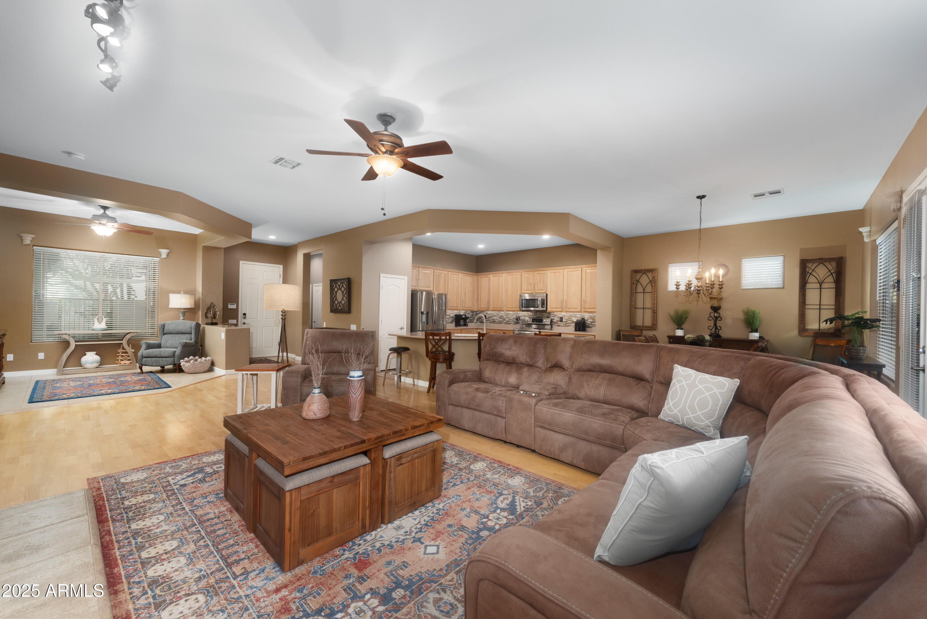 9900 E DESERT TRAIL Lane