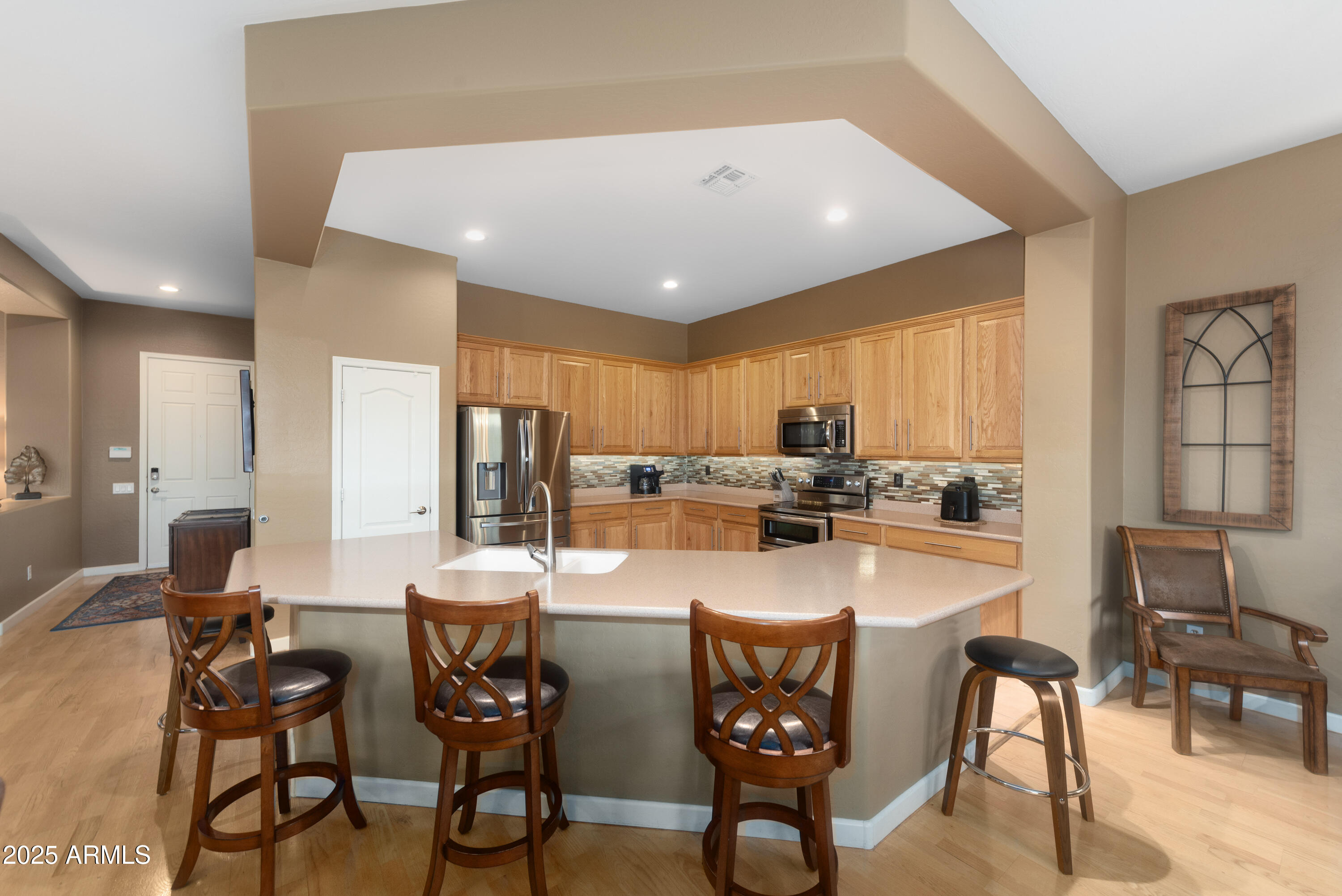 9900 E DESERT TRAIL Lane