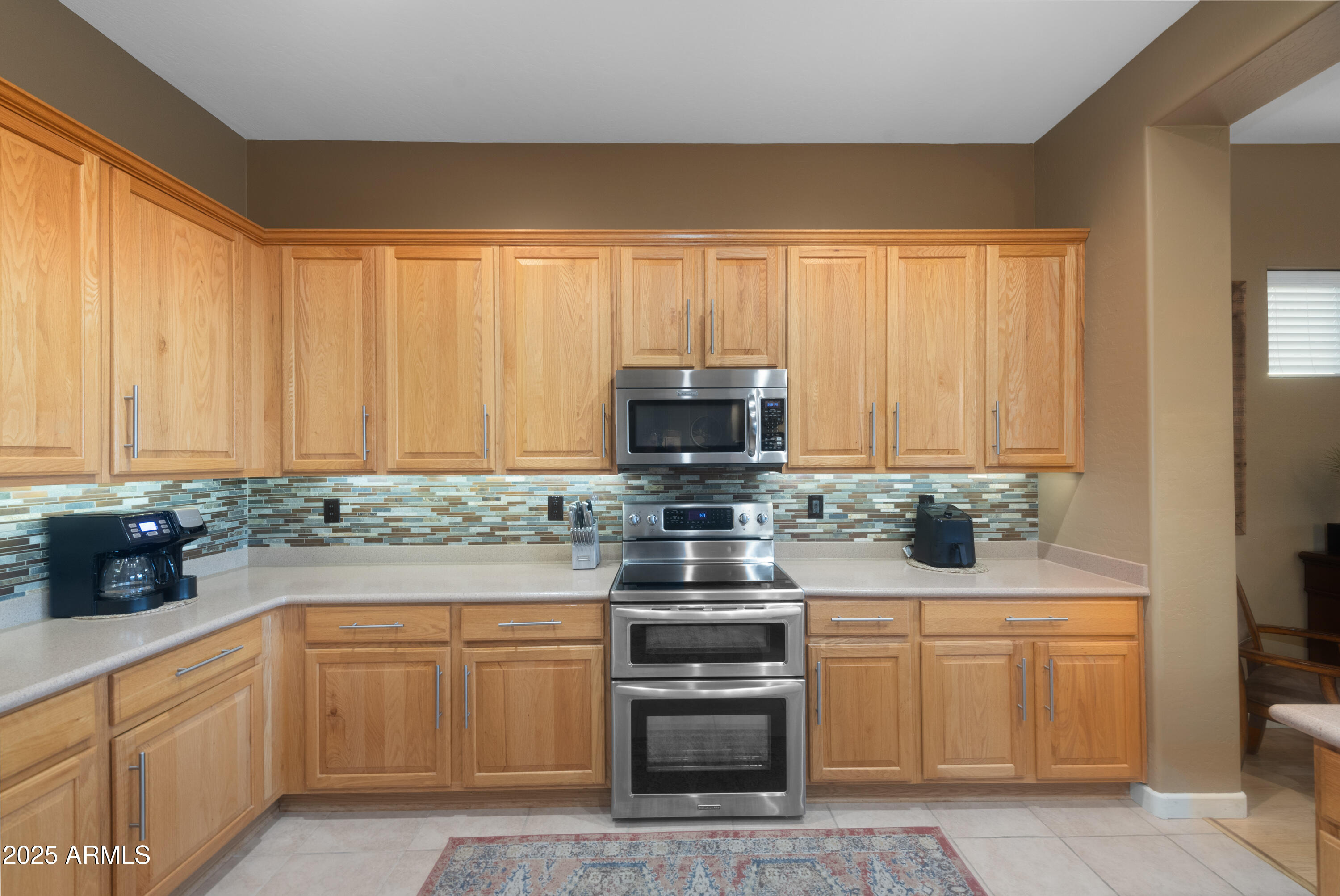 9900 E DESERT TRAIL Lane