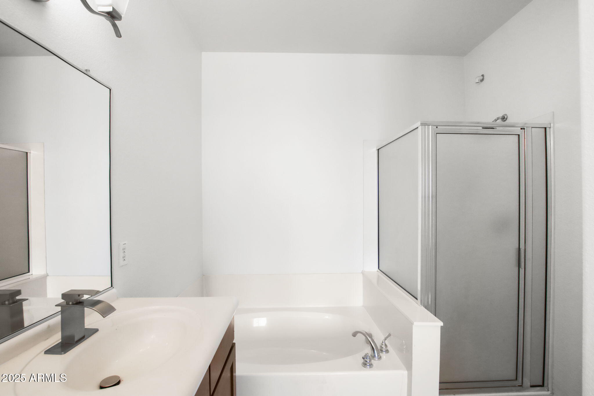 6745 N 93RD Avenue, 1138