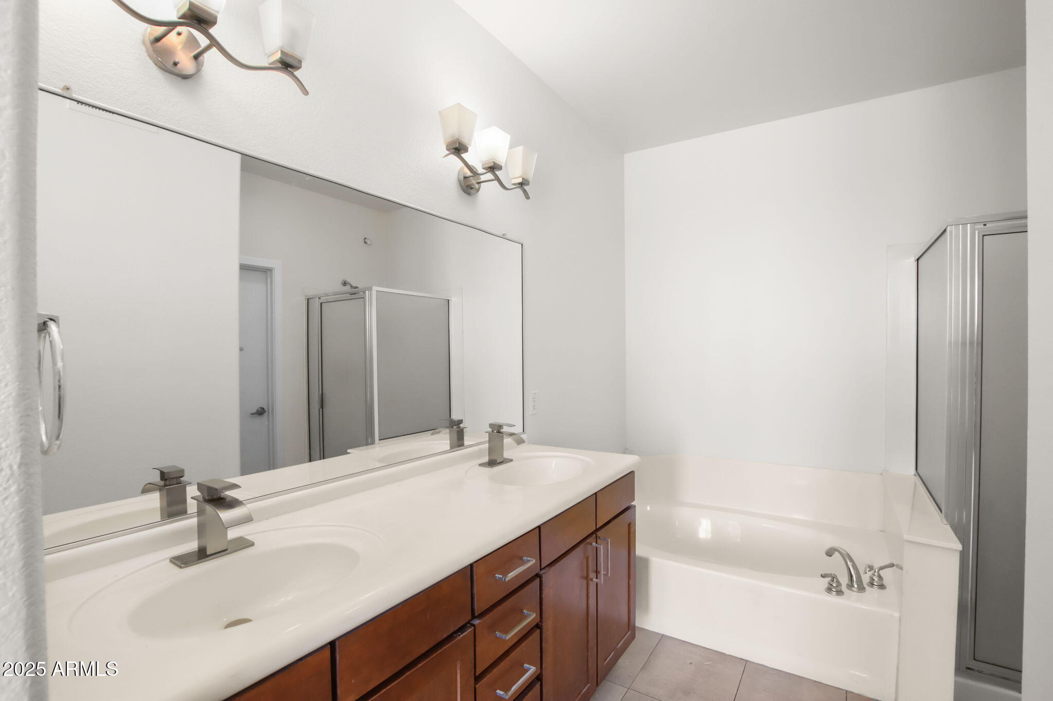 6745 N 93RD Avenue, 1138