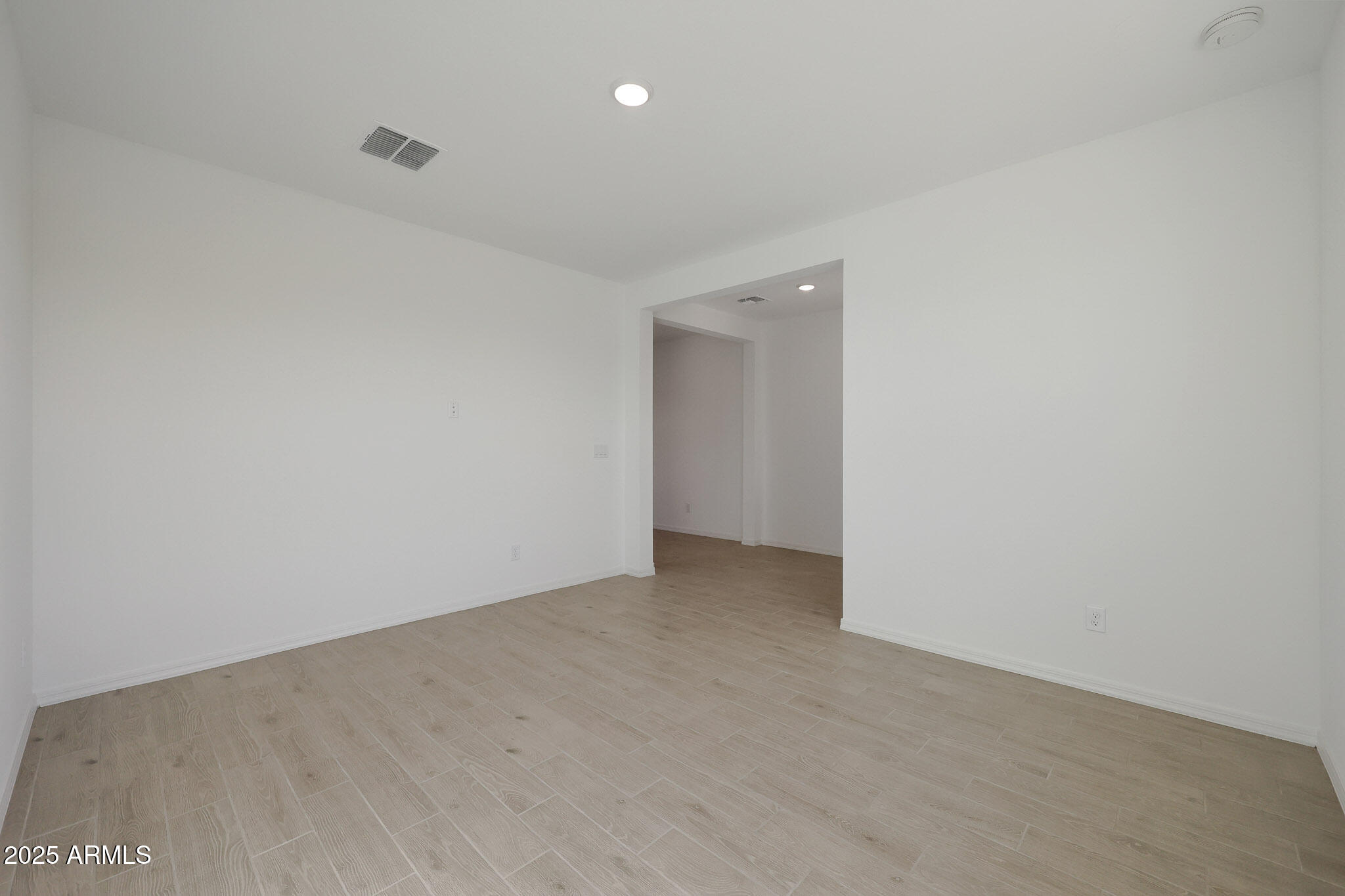 24224 W AGORA Lane