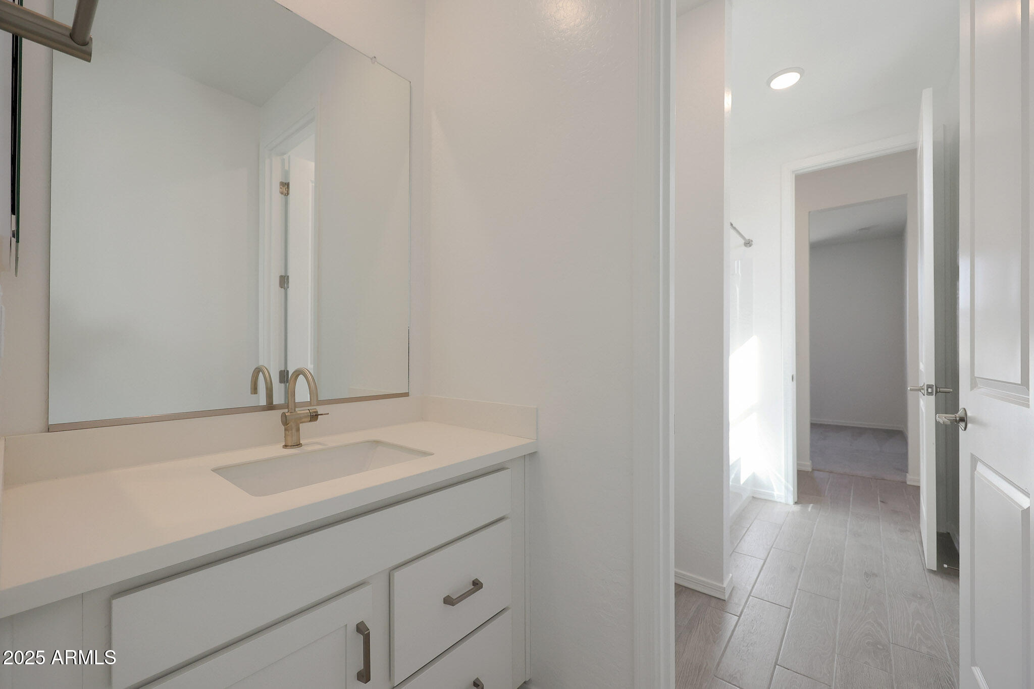 24224 W AGORA Lane