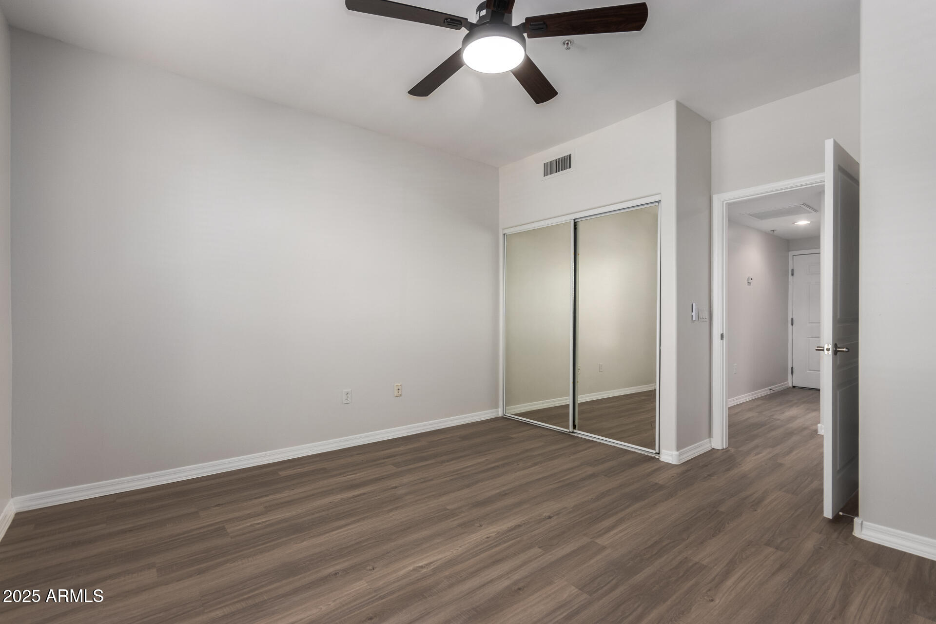 20660 N 40TH Street, 1112