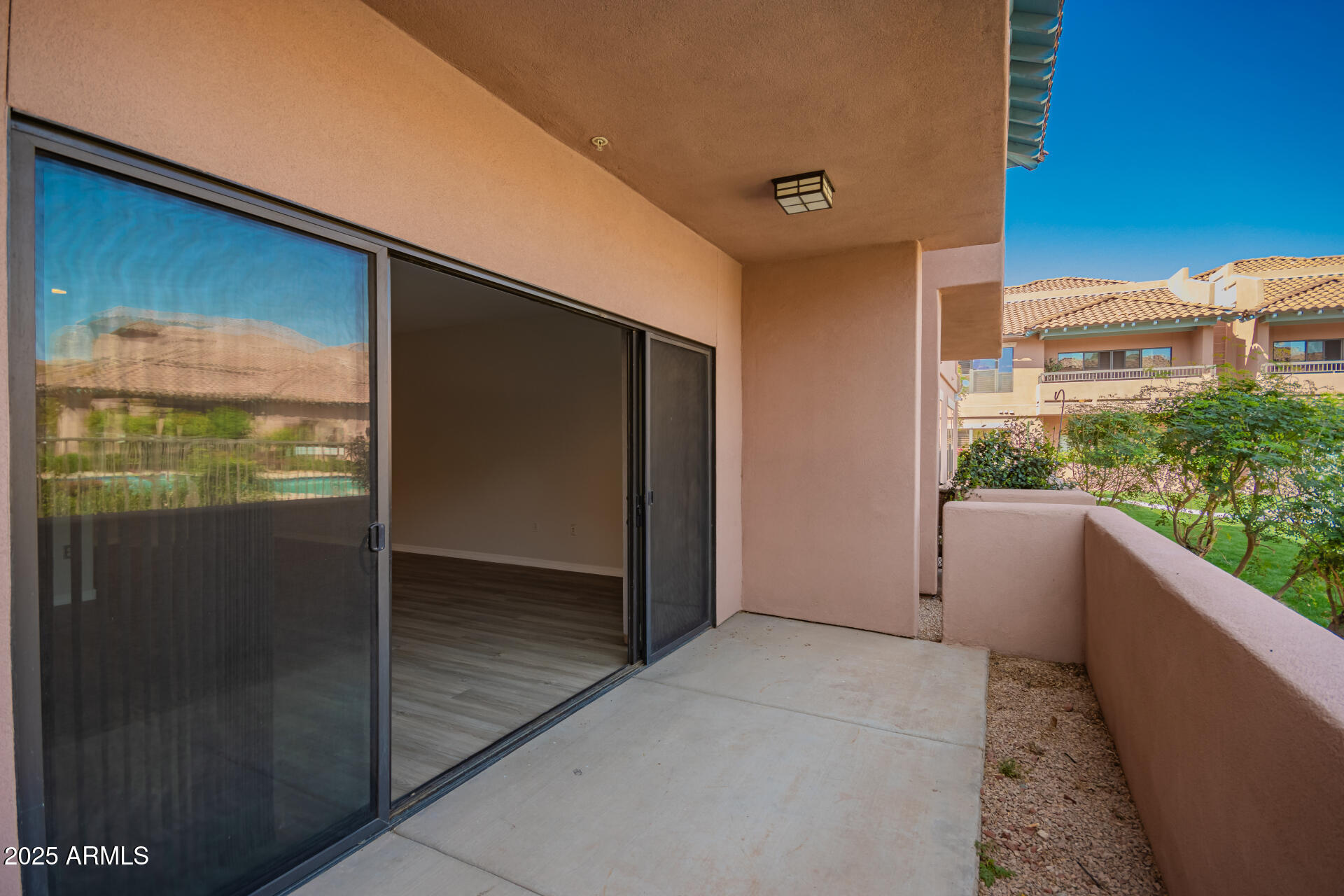 20660 N 40TH Street, 1112