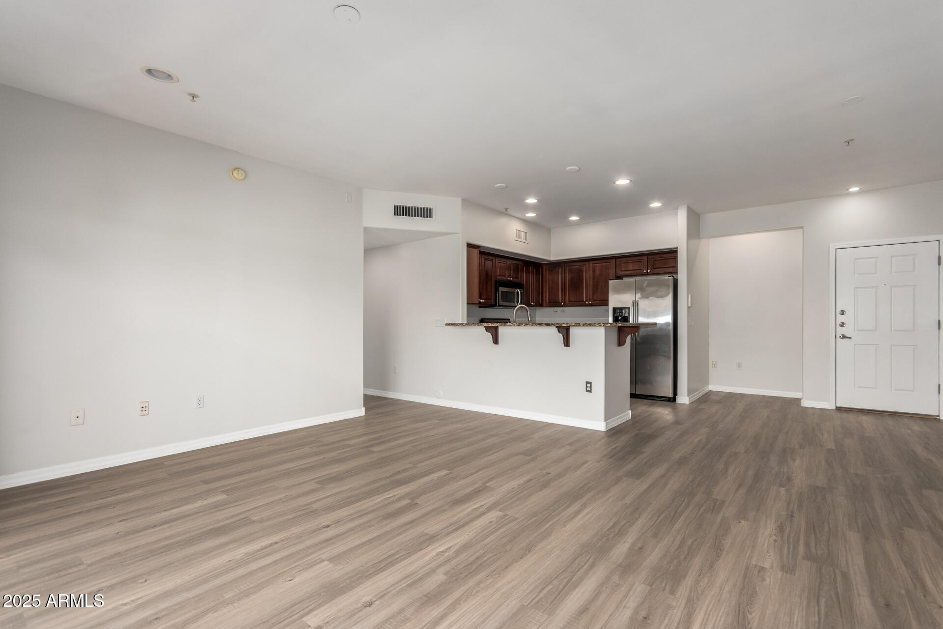 20660 N 40TH Street, 1112