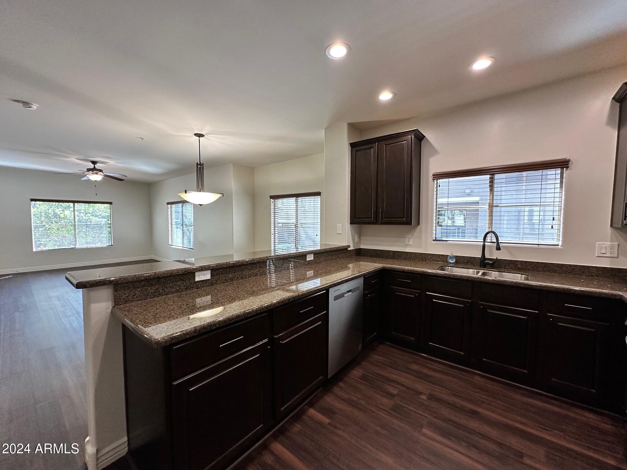 5350 E DEER VALLEY Drive, 1274