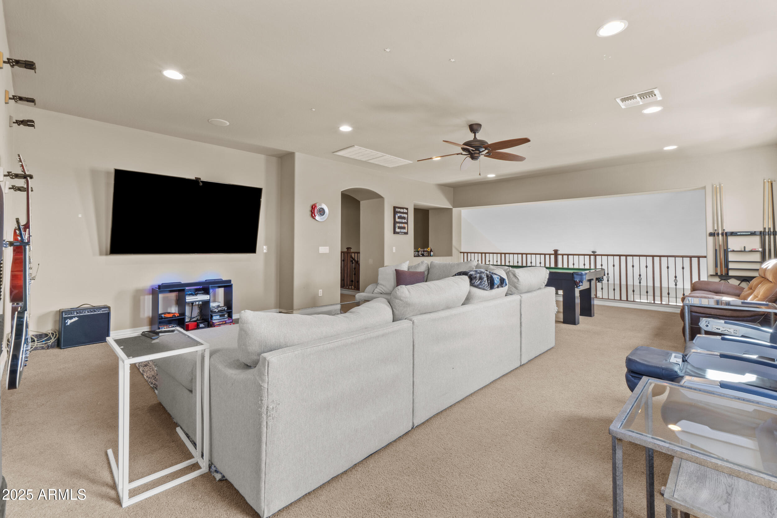 2879 E JANELLE Way