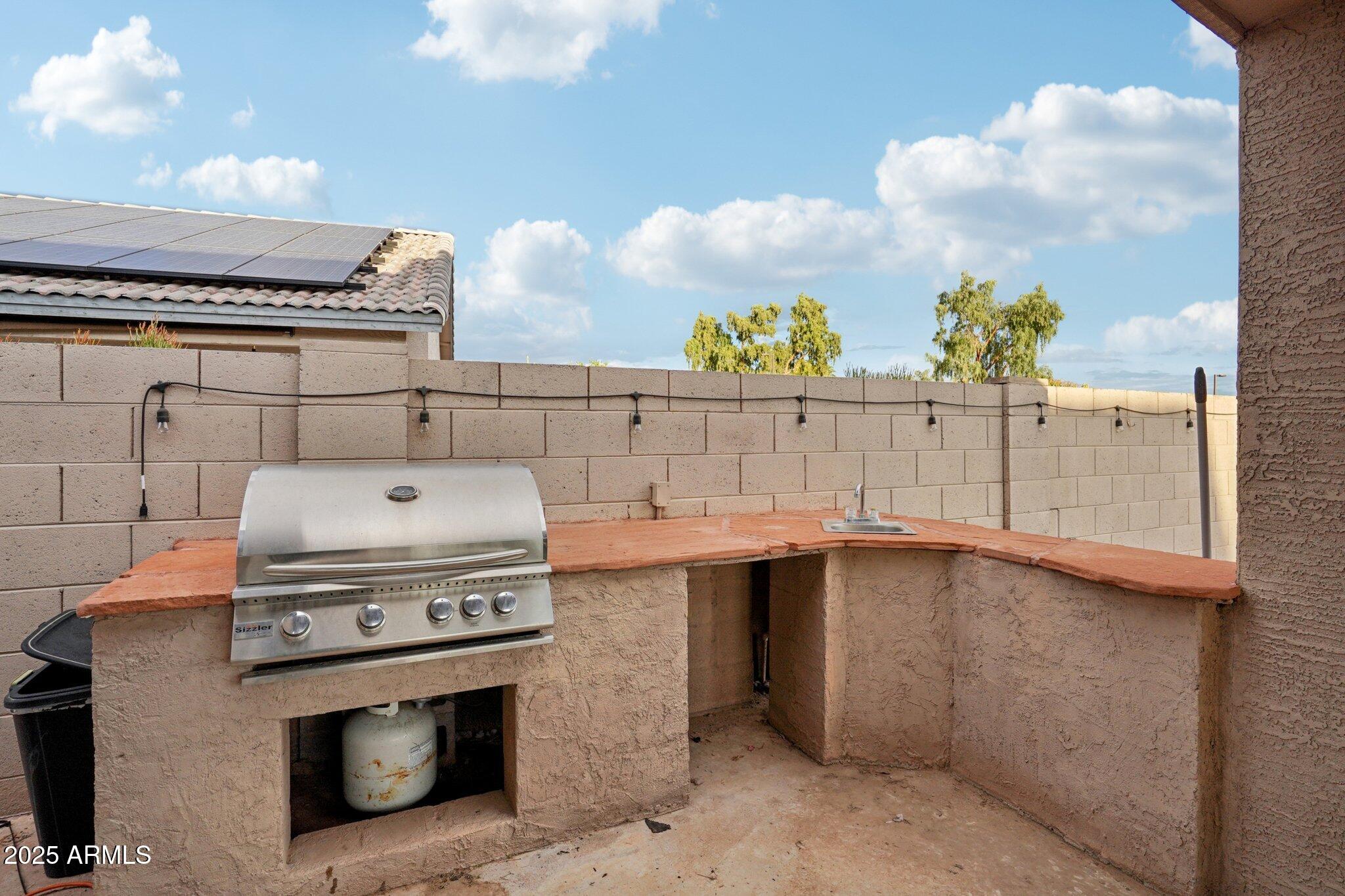 14041 W Two Guns Trail