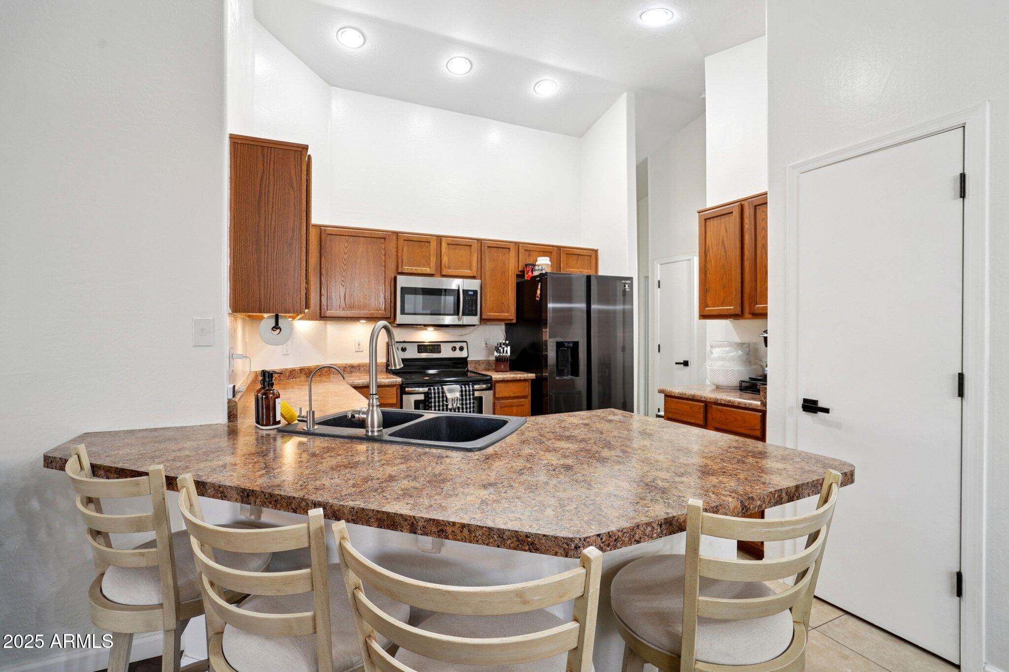 14041 W Two Guns Trail