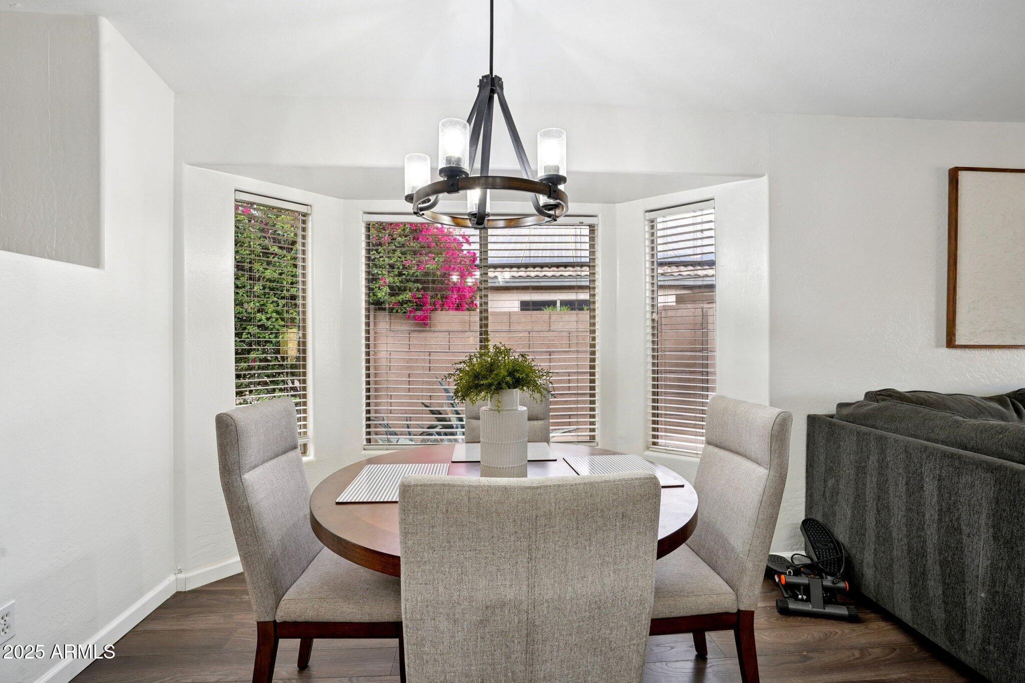 14041 W Two Guns Trail