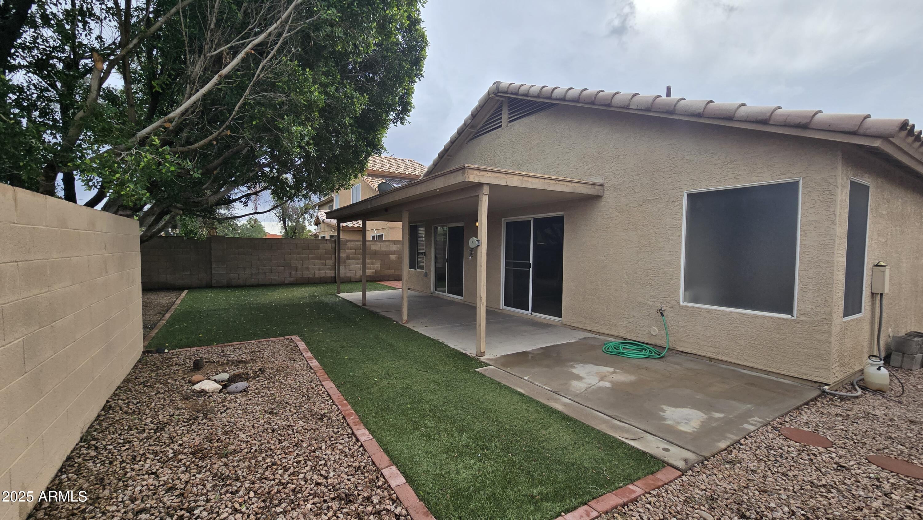 4830 W SHANNON Court