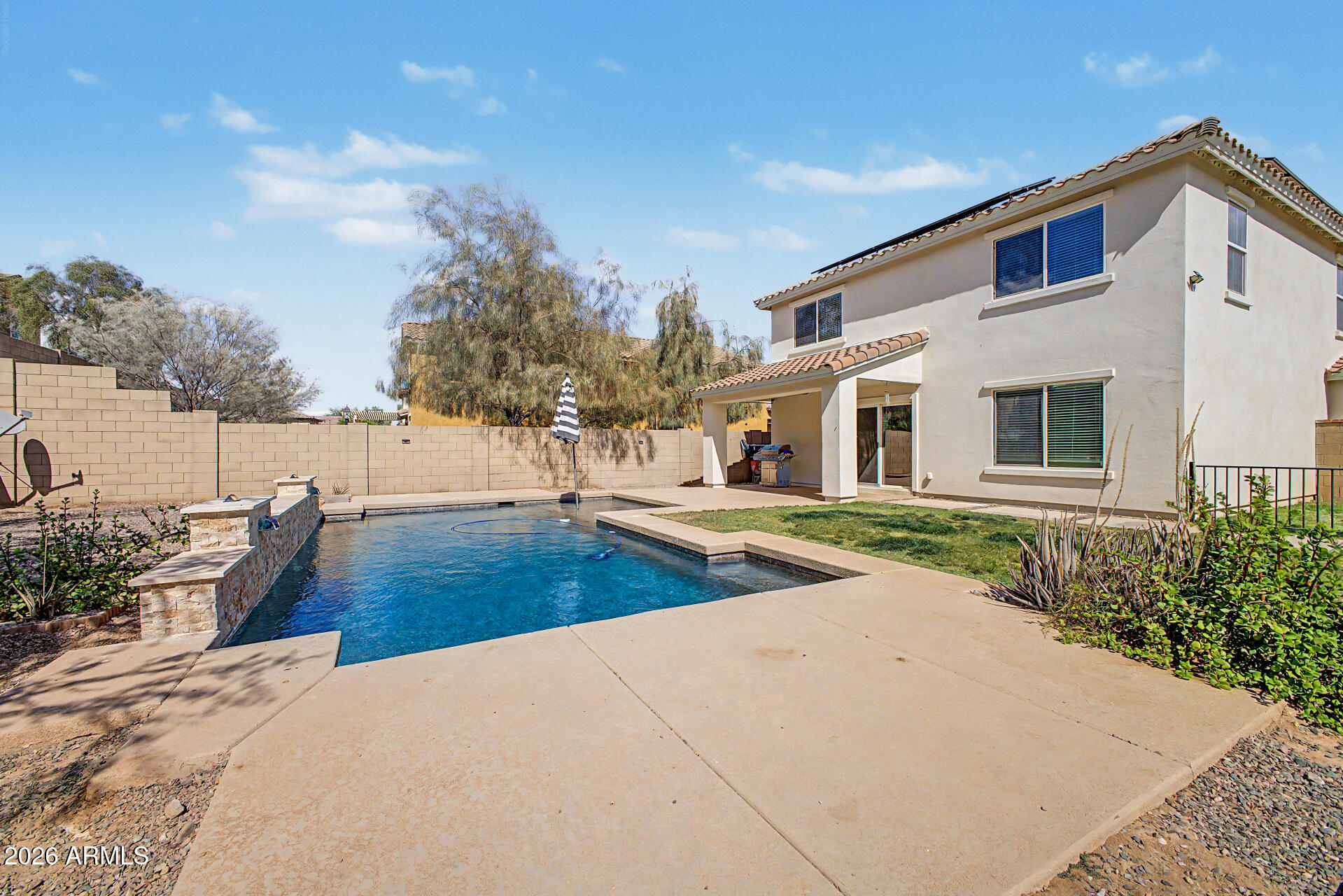 20700 W WHITE ROCK Road