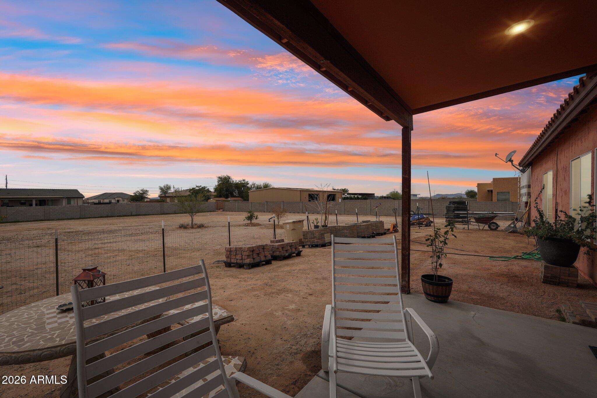 29937 W TAYLOR Street