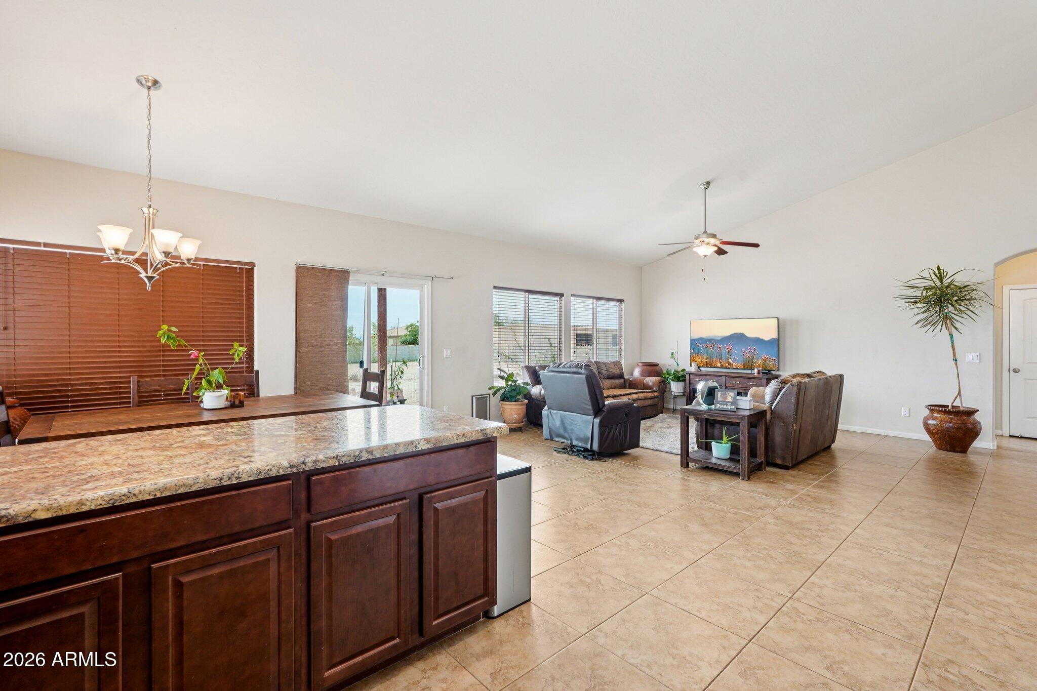 29937 W TAYLOR Street