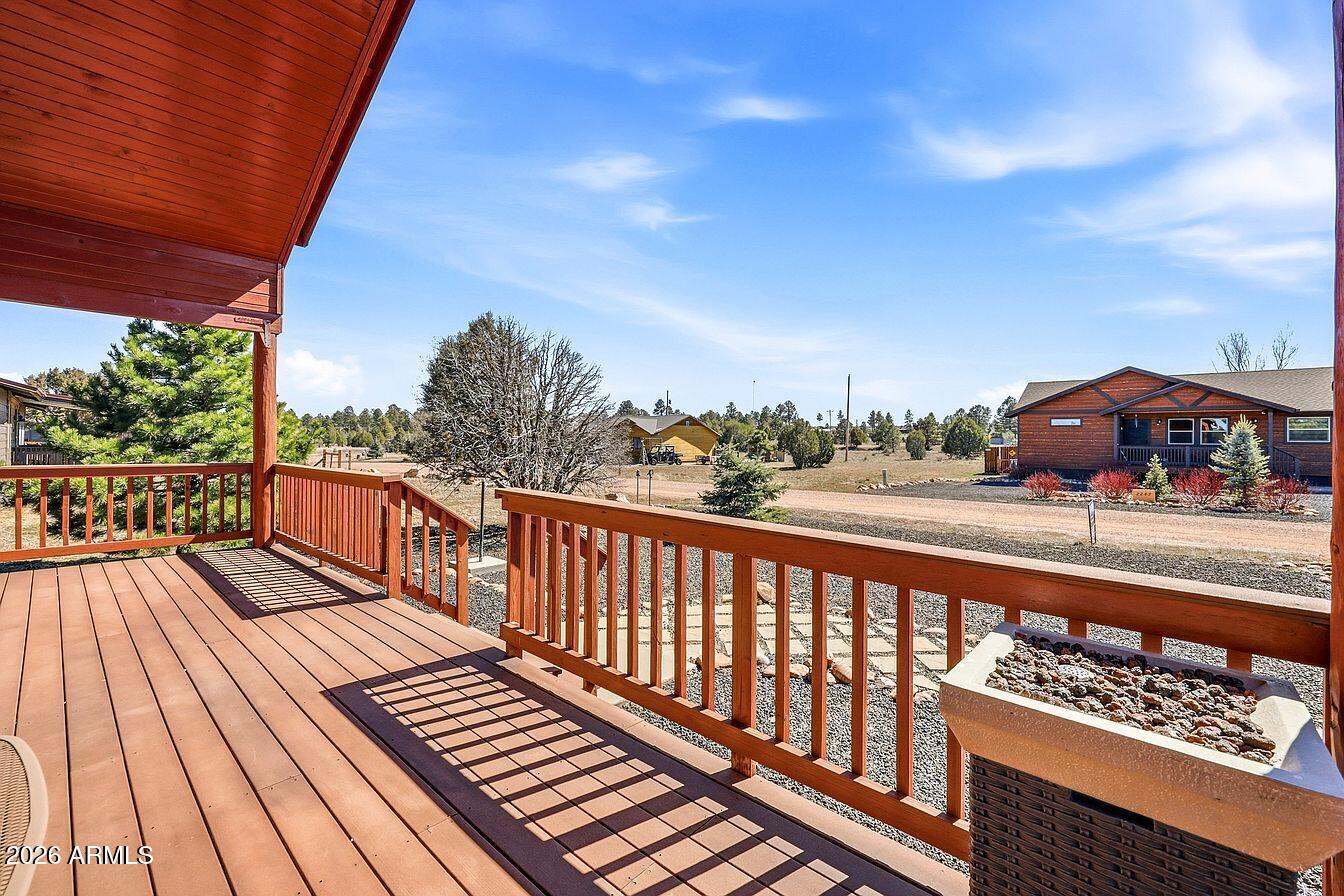 2246 SITGREAVES DRIVE