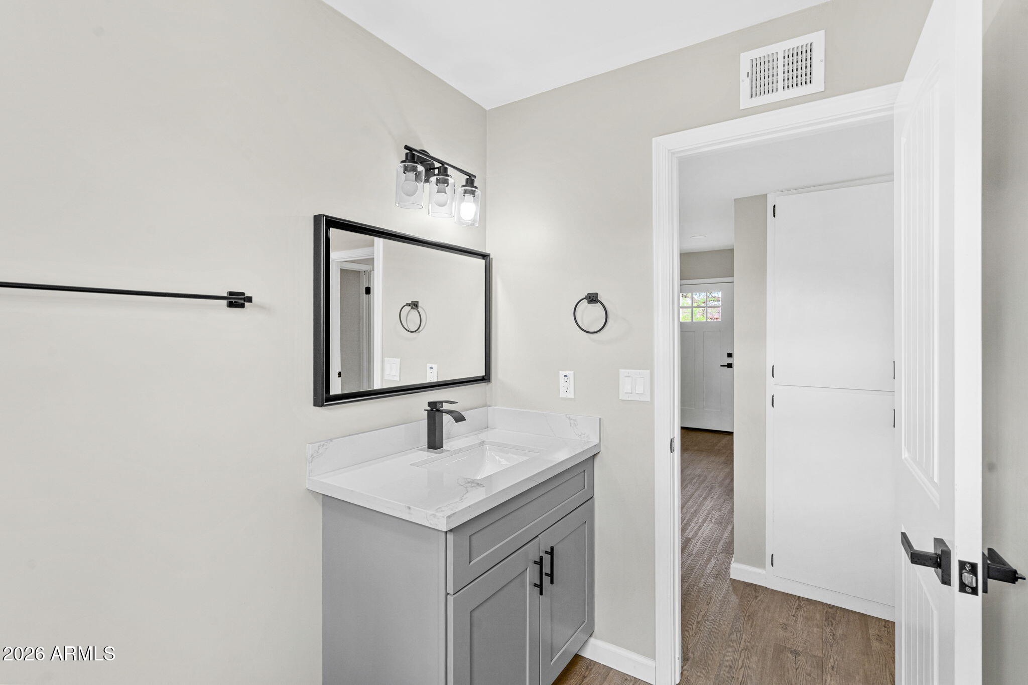 211 E CAMPO DESIERTO Road