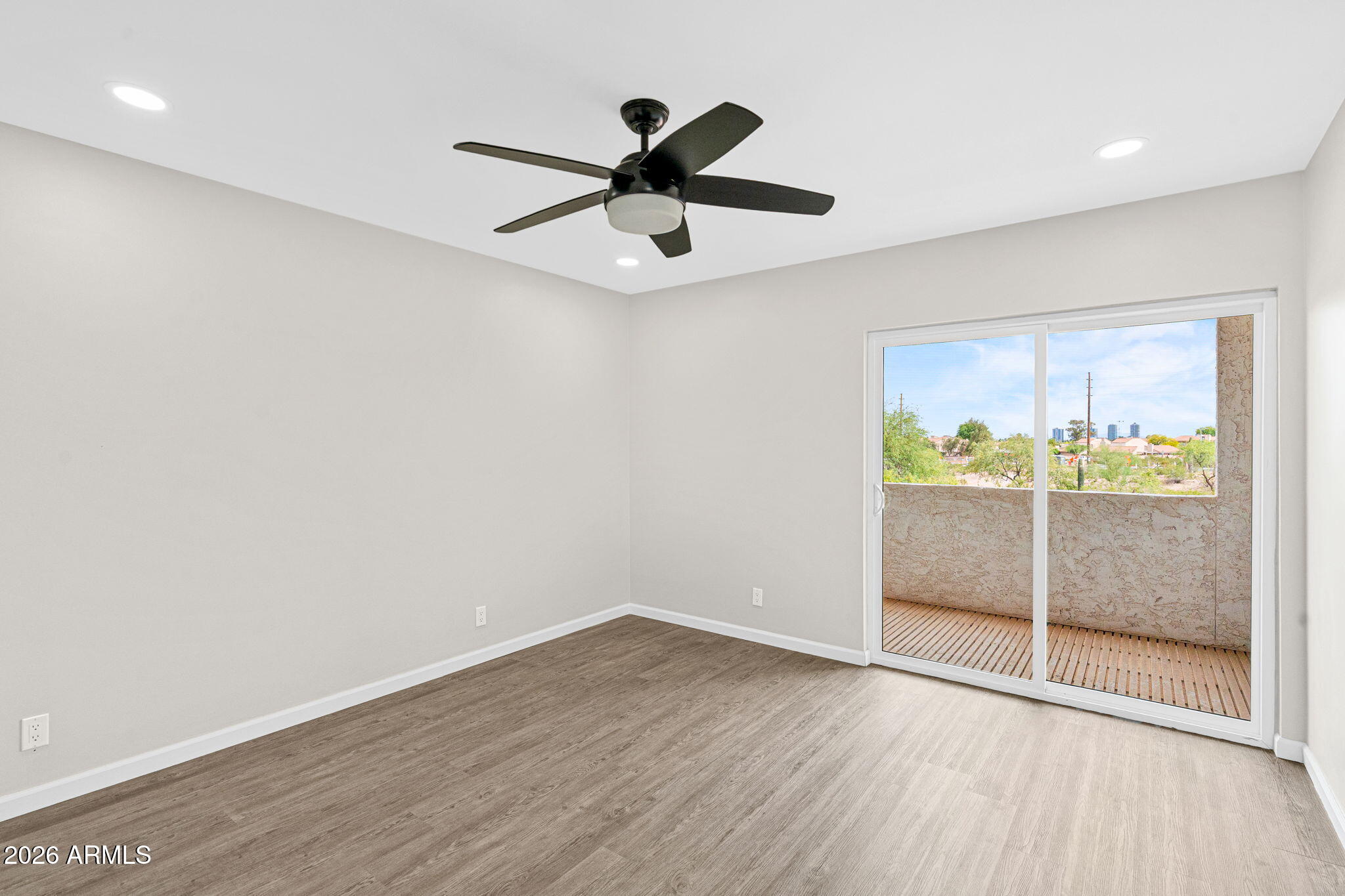 211 E CAMPO DESIERTO Road