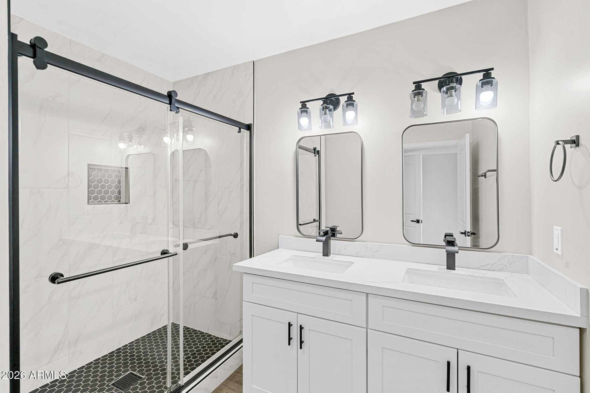 211 E CAMPO DESIERTO Road