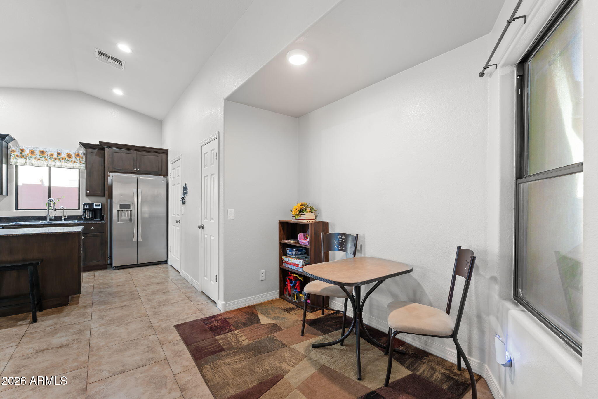 6908 W SIERRA VISTA Drive
