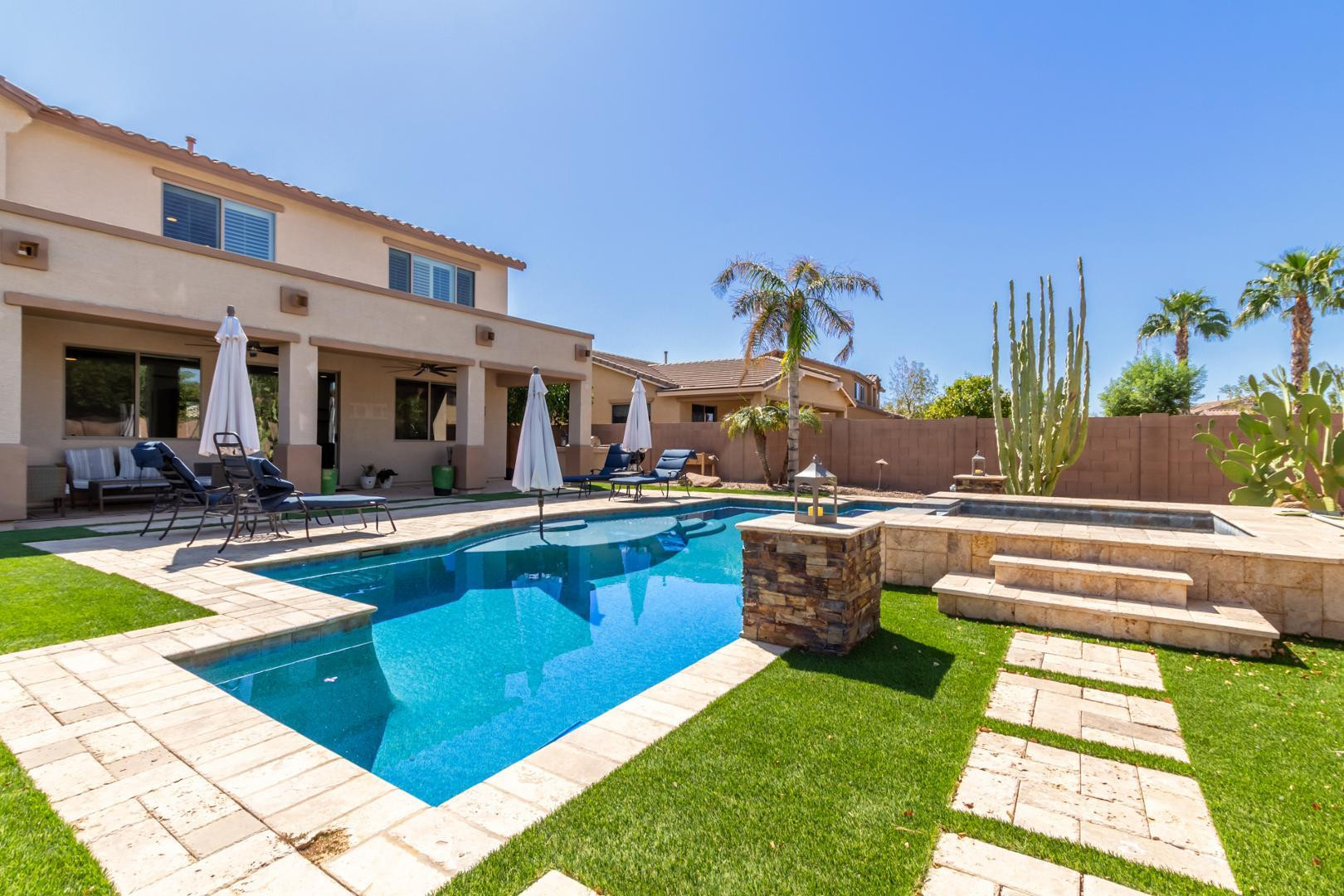622 W San Carlos
