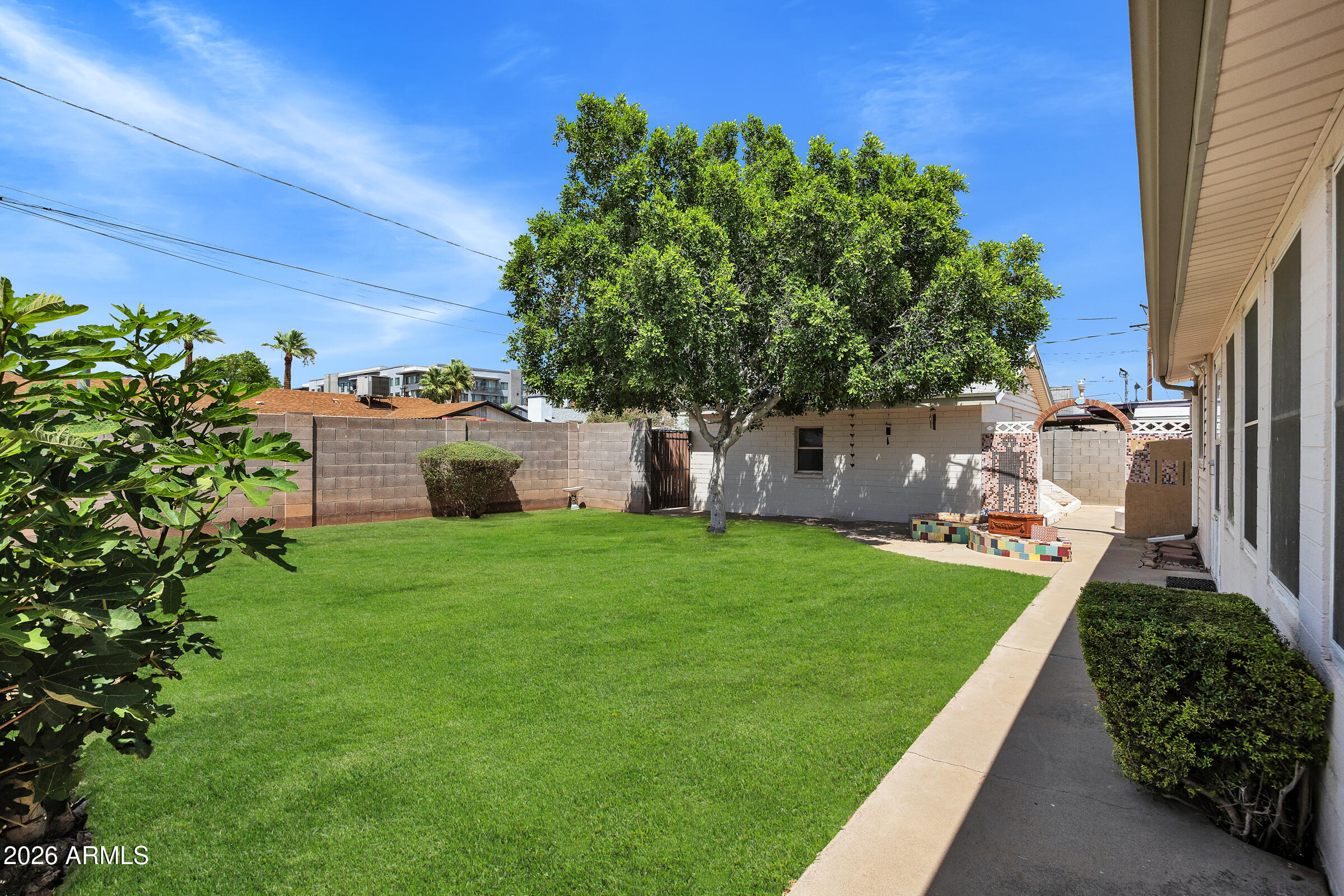7044 E CULVER Street