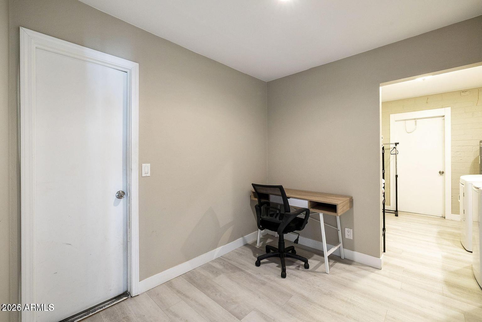 1732 E HERMOSA Drive