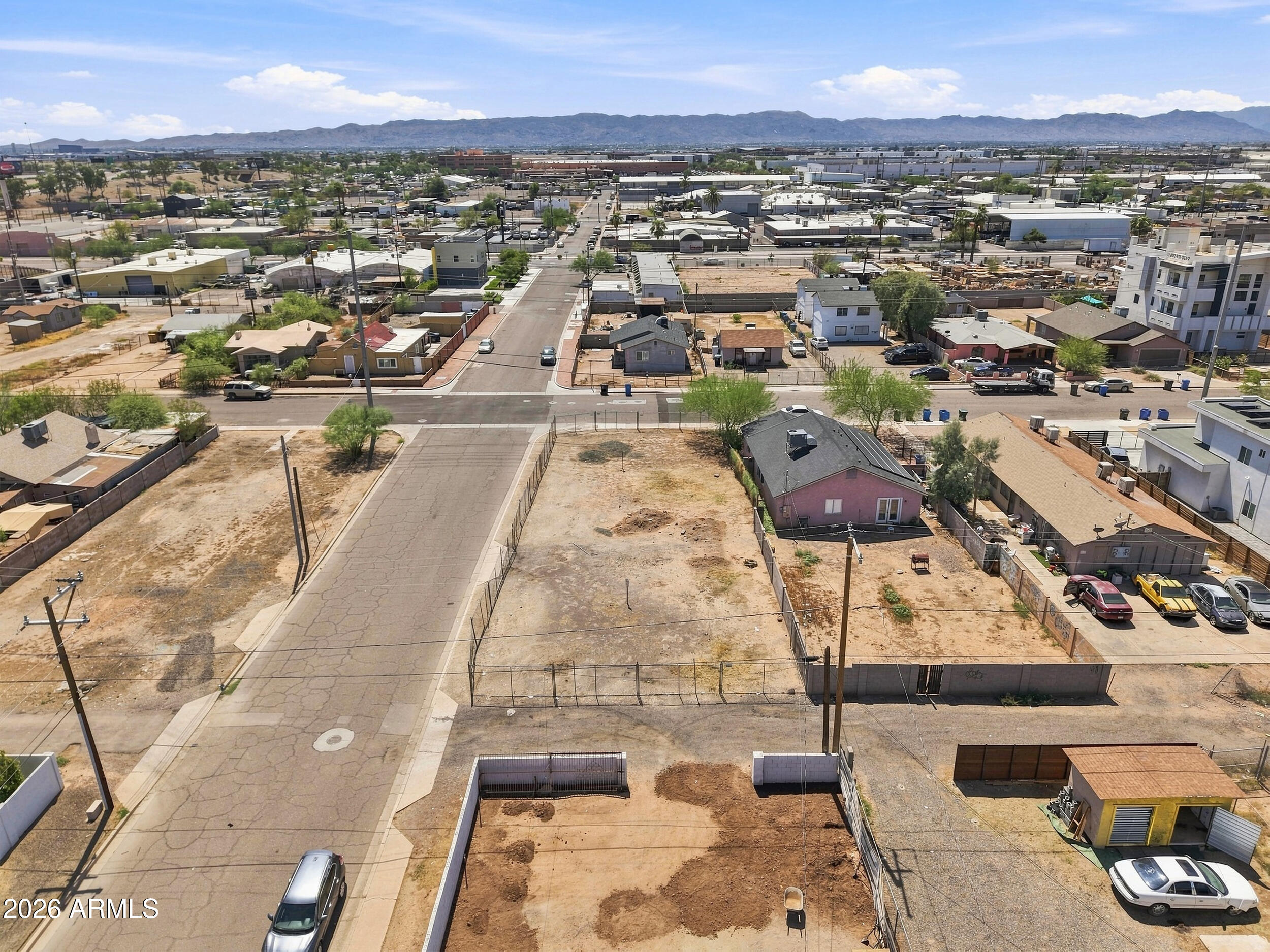 1846 E ADAMS Street 24