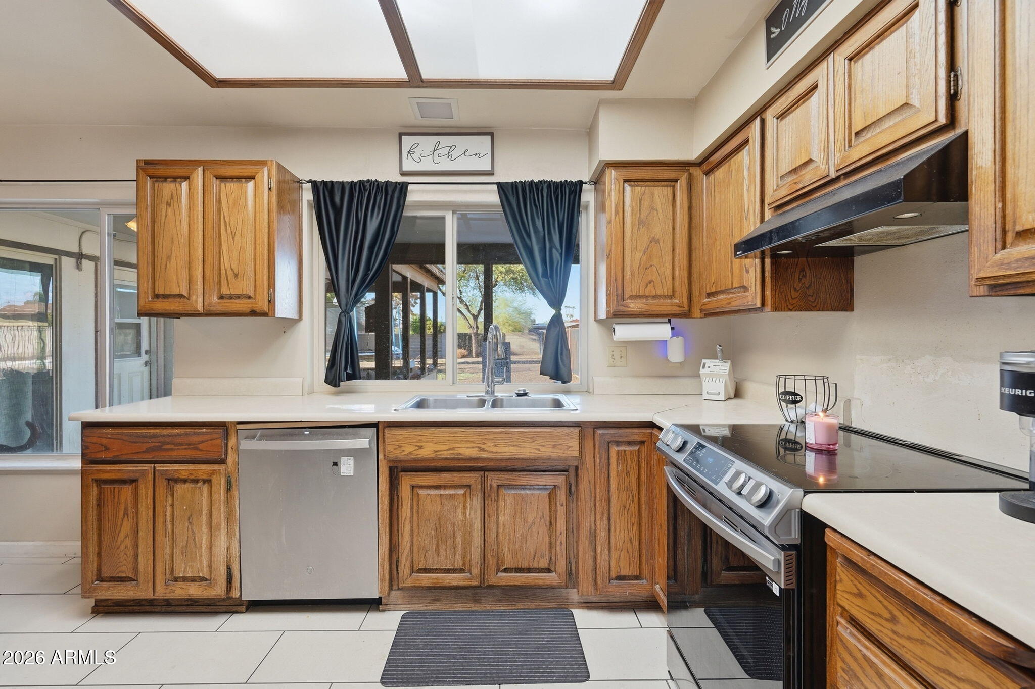 7330 W ANGELA Drive