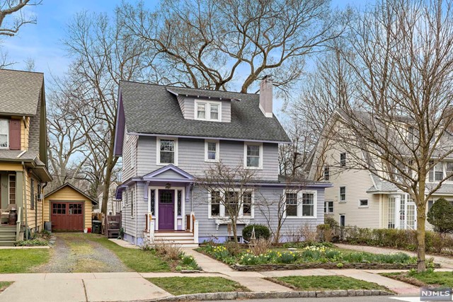 160 Garfield Place