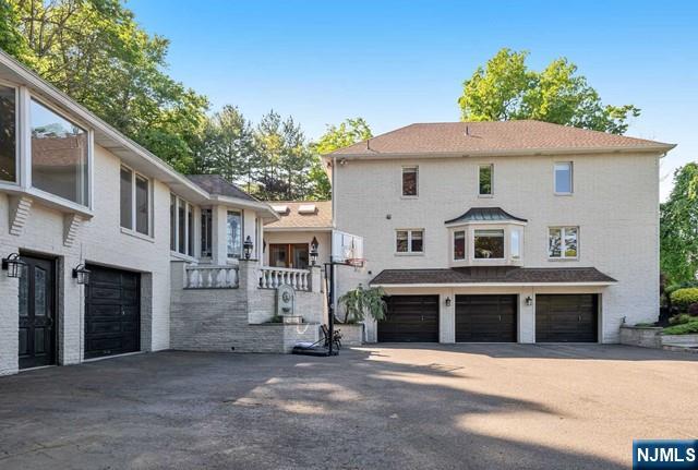 806 Sussex Road