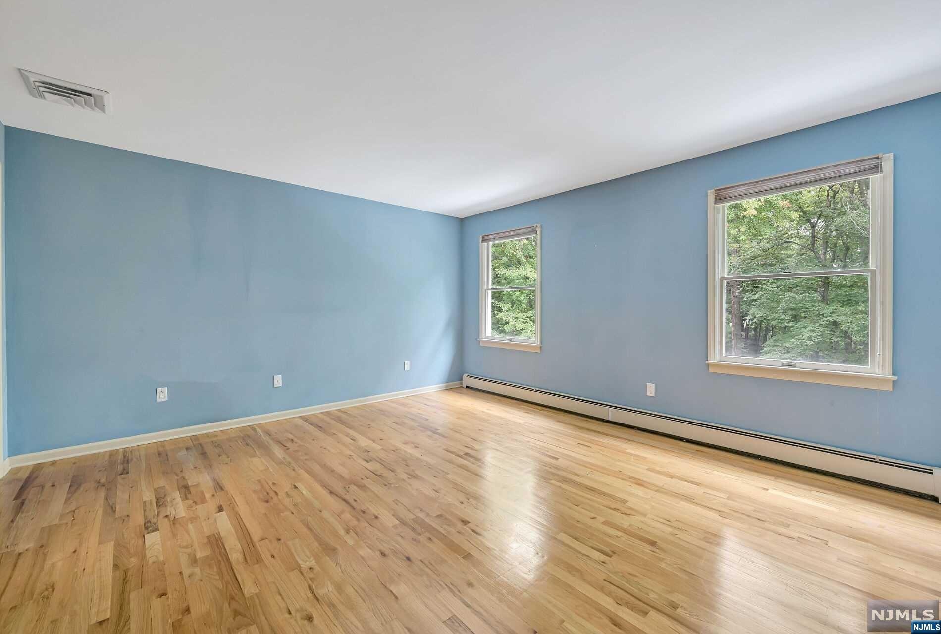591 Grandview Terrace