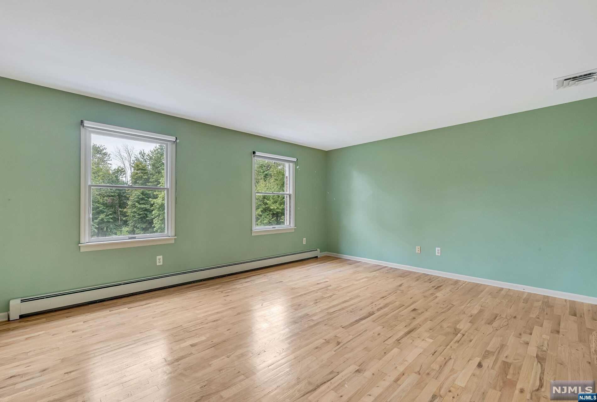 591 Grandview Terrace